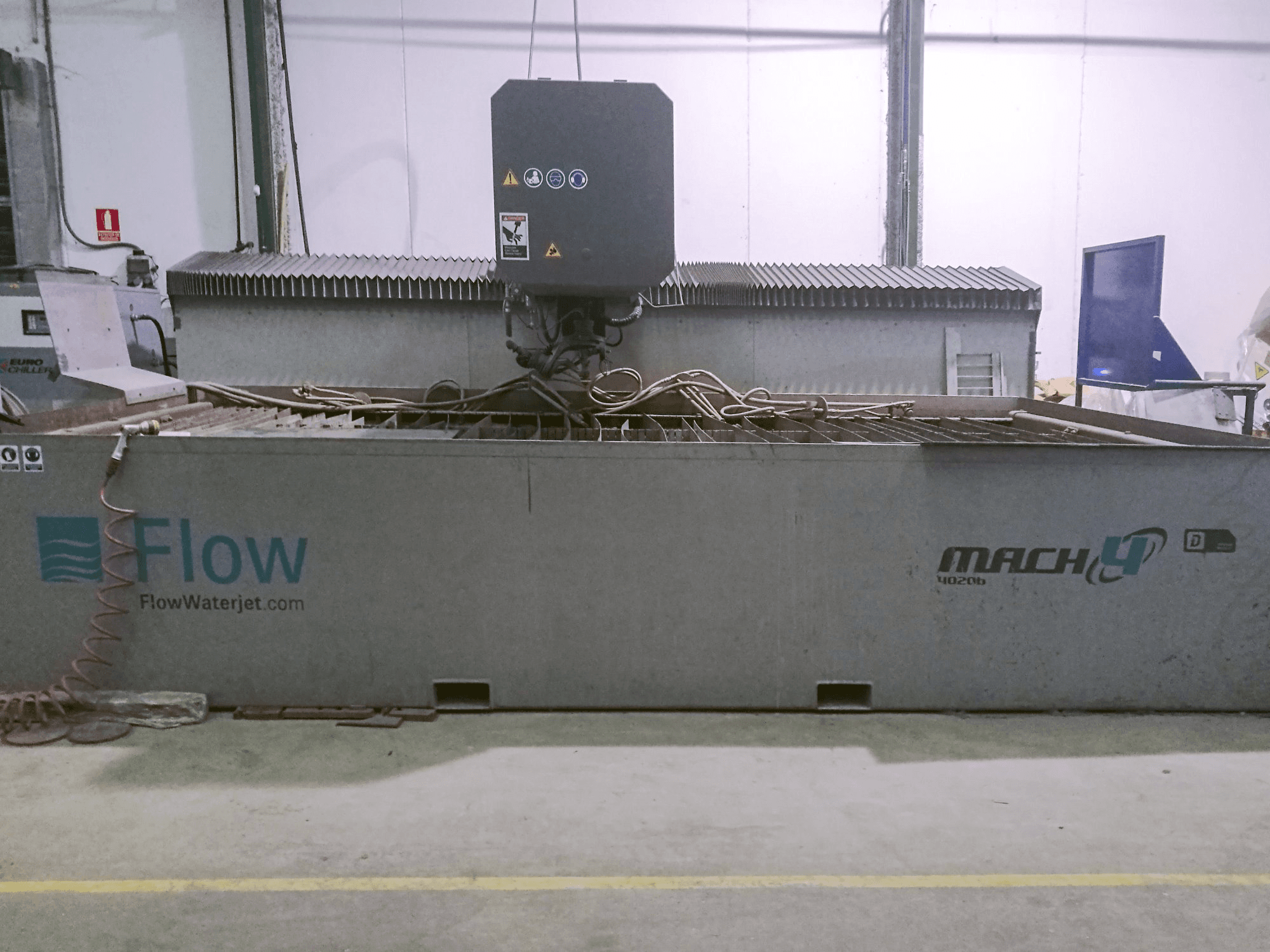 Makine Flow - Önden görünüm Mach4 4020b