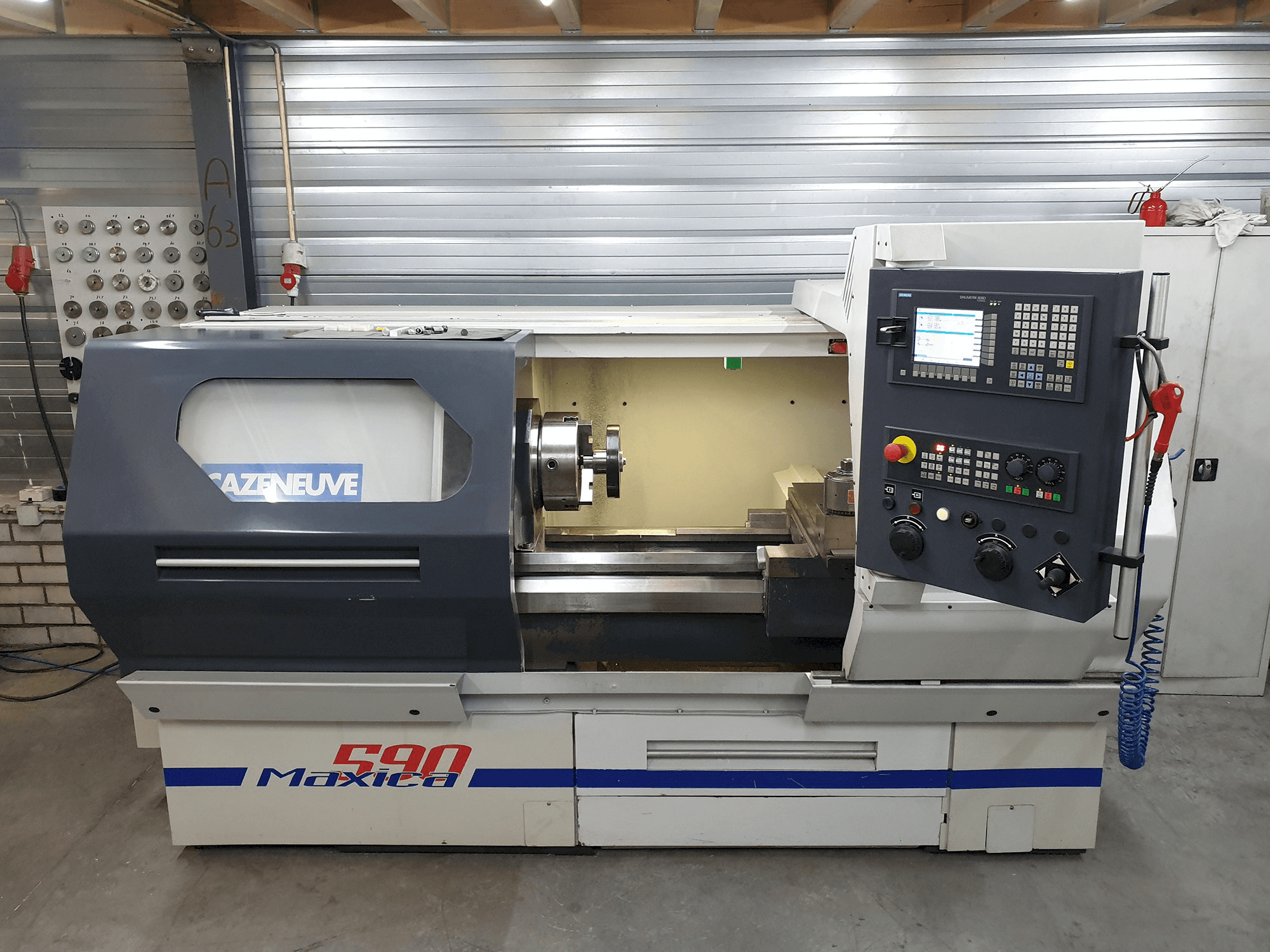 Makine CAZENEUVE - Önden görünüm MAXICA 590