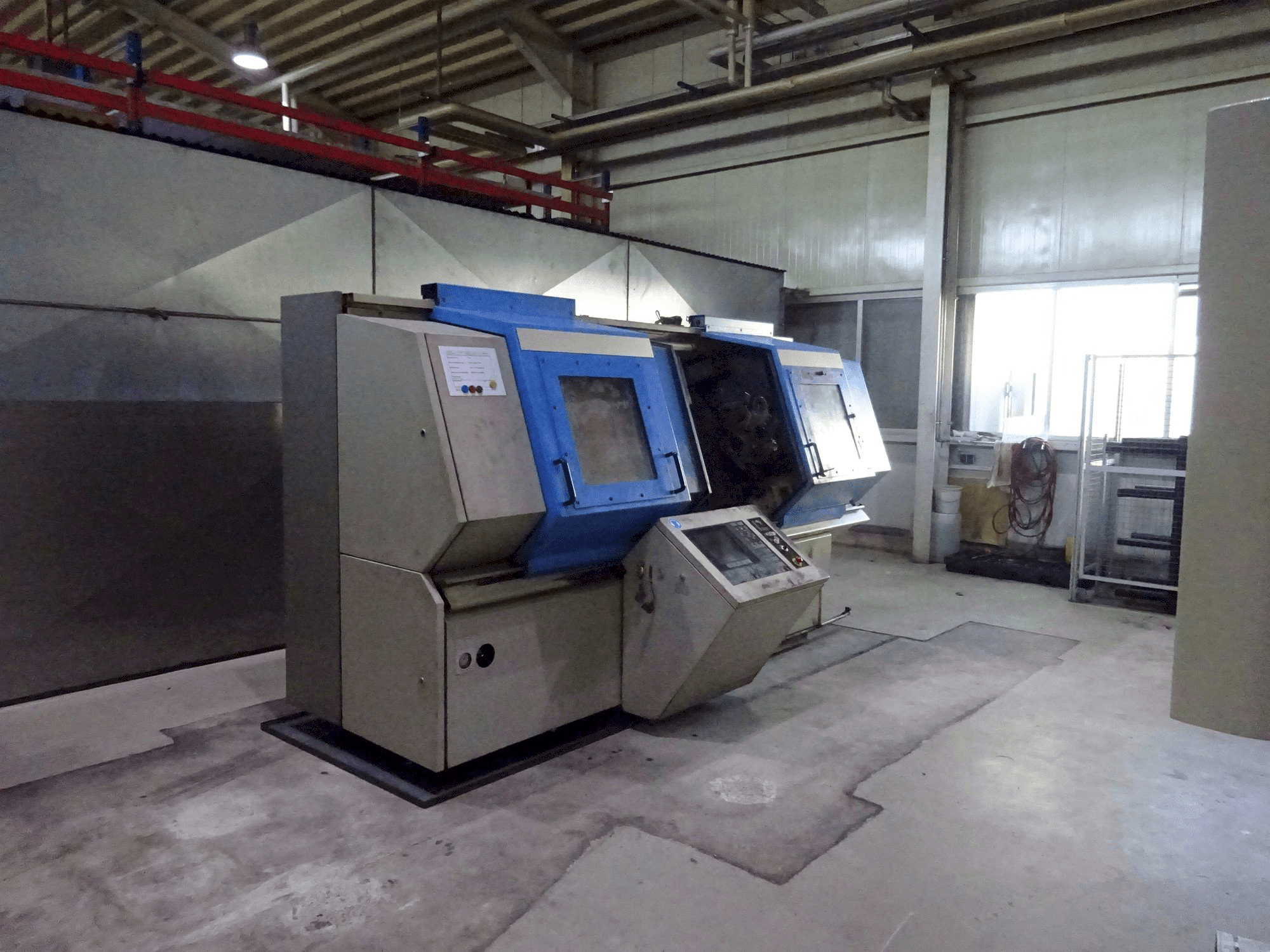 Makine BOEHRINGER VDF 180 C - Önden görünüm