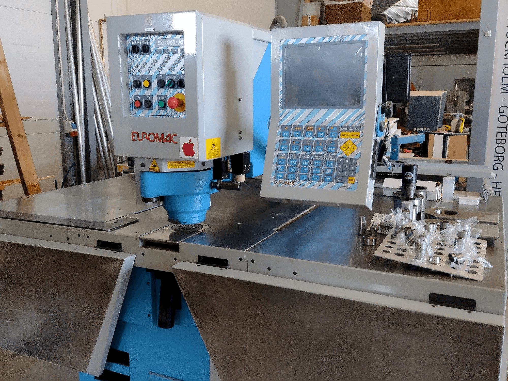 Makine Euromac CX 1000/30 - Önden görünüm
