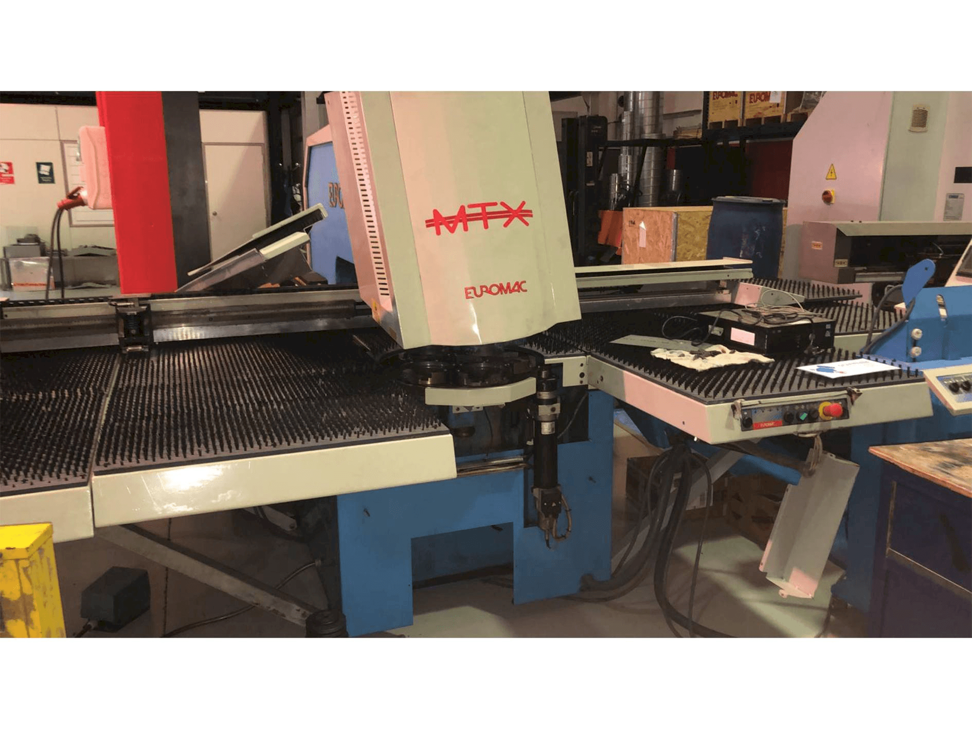 Makine Euromac MTX 1250/30 - 2000 - Önden görünüm