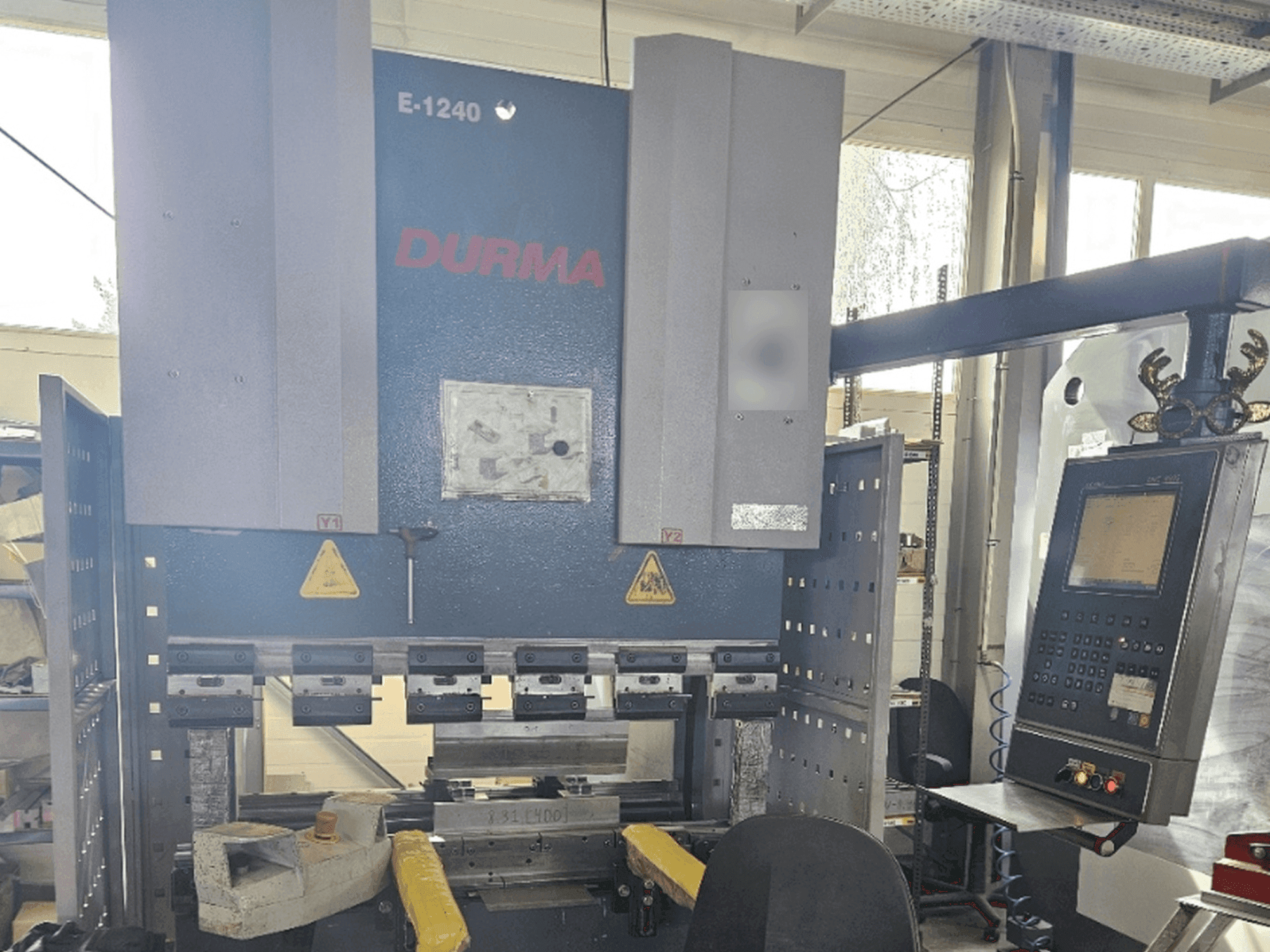 Makine Durma E 1240 - Önden görünüm