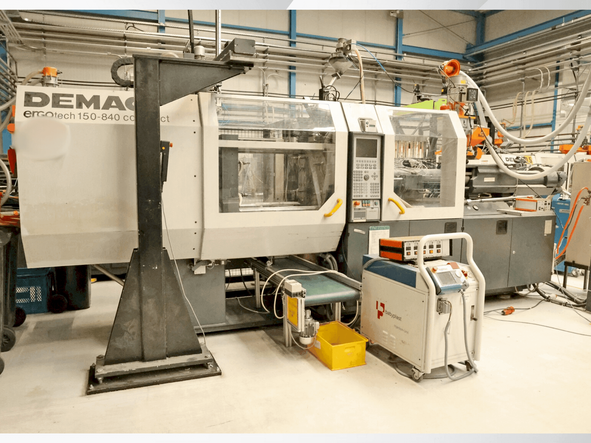 Makine DEMAG Ergotech 150-849 NC 4 compact - Önden görünüm