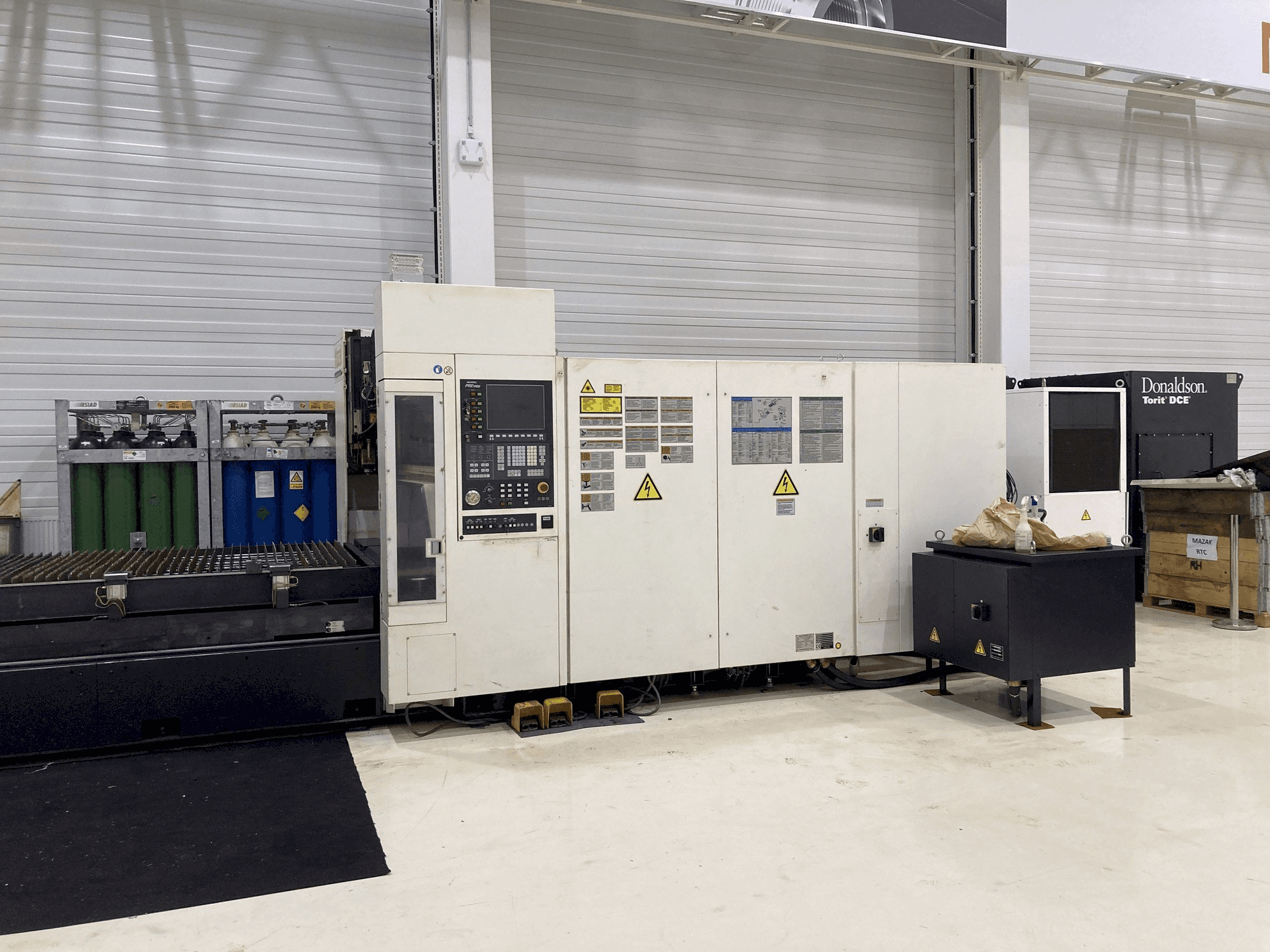 Makine Mazak Super Turbo-X 510 MK III RTC - Önden görünüm