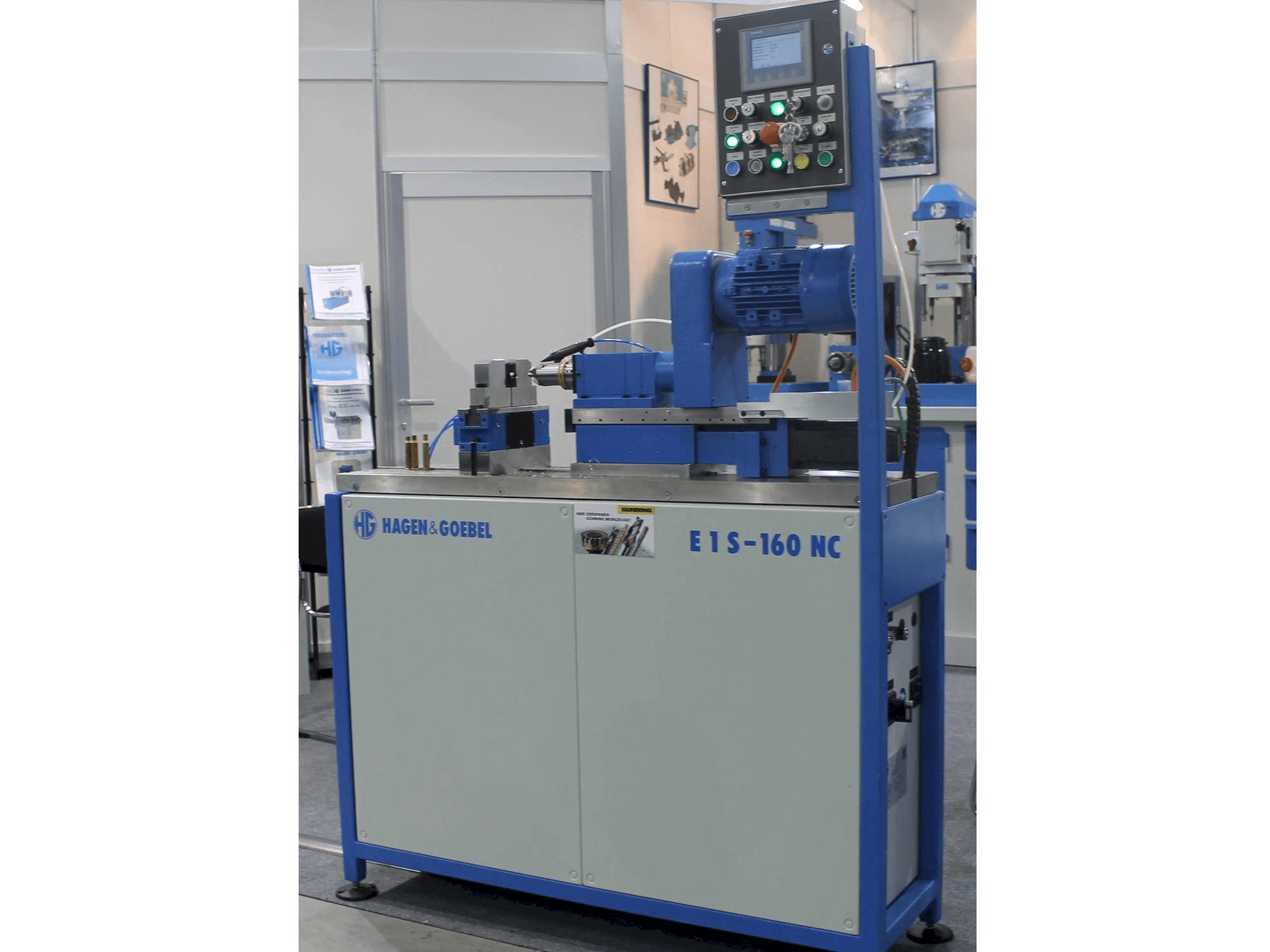 Makine HAGEN&GOEBEL E 1 S – 160 NC - Önden görünüm