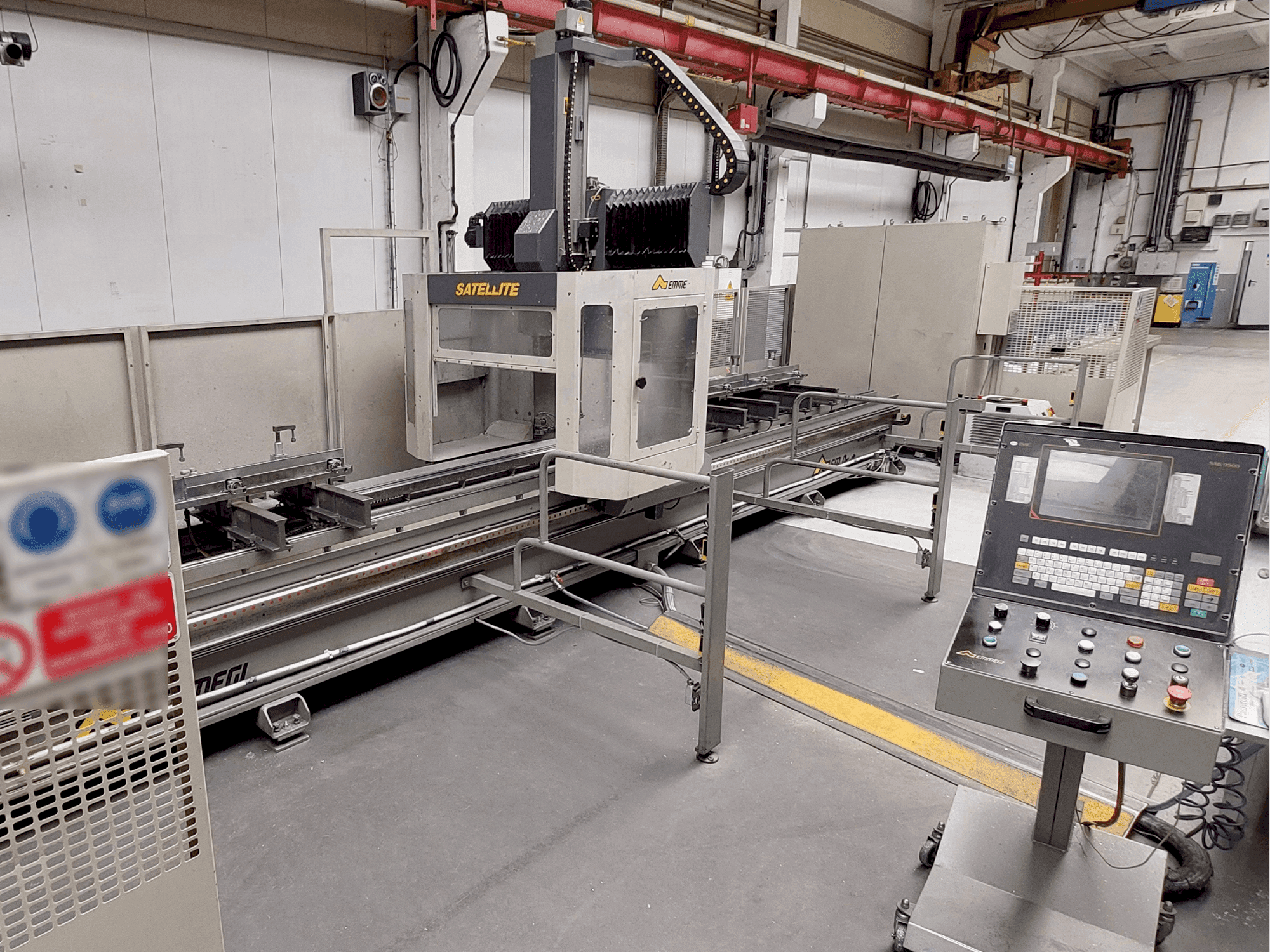 Makine Emmegi Satellite TU6.5 - Önden görünüm