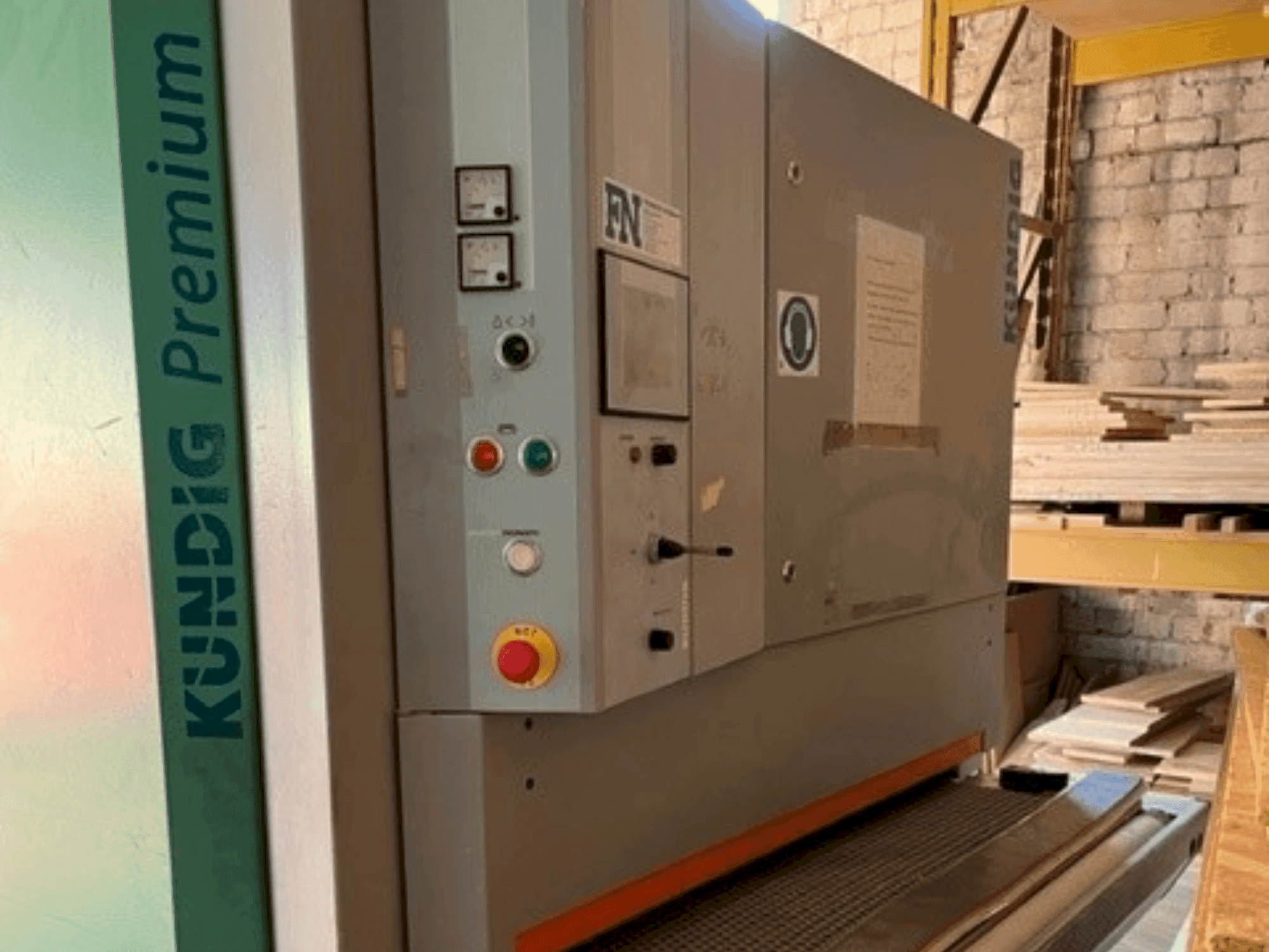 Makine Kundig Premium 2 1100-RE - Önden görünüm