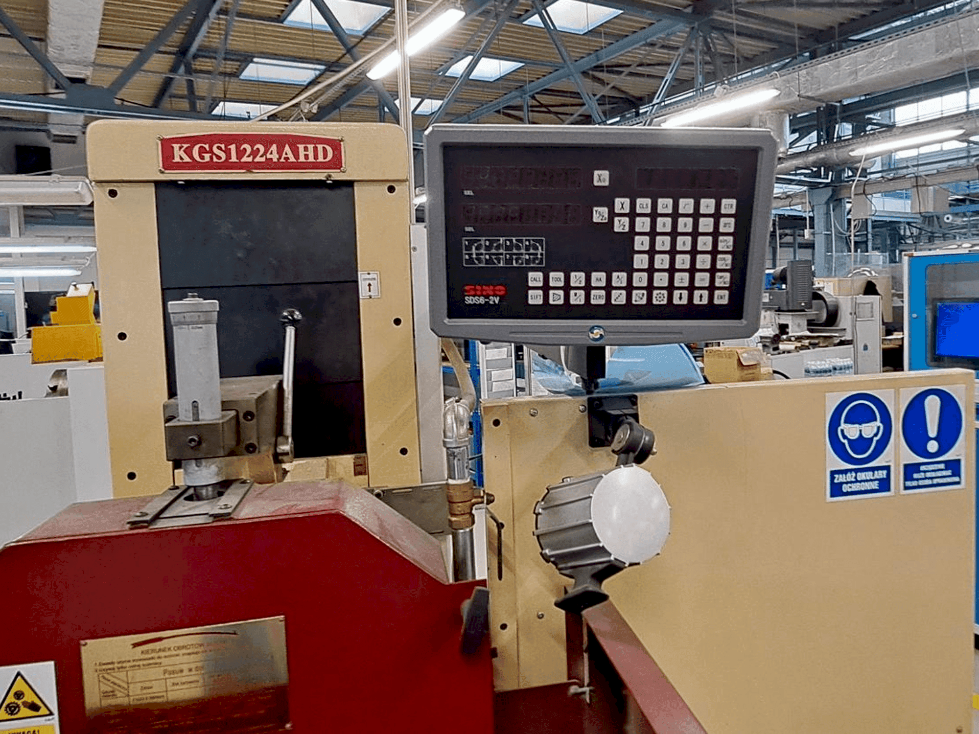Makine Kent KGS 1224 AHD - Önden görünüm