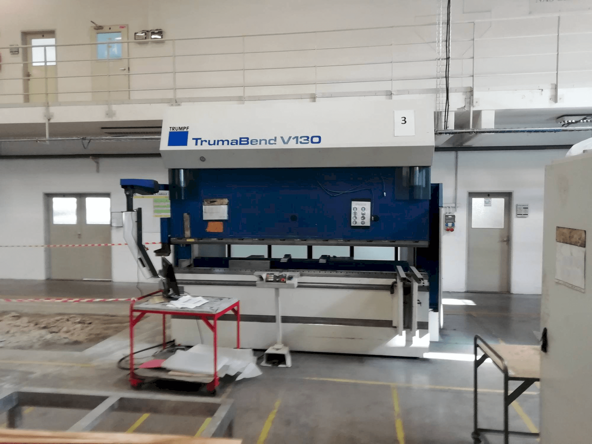 Makine Trumpf TrumaBend V130 - Önden görünüm