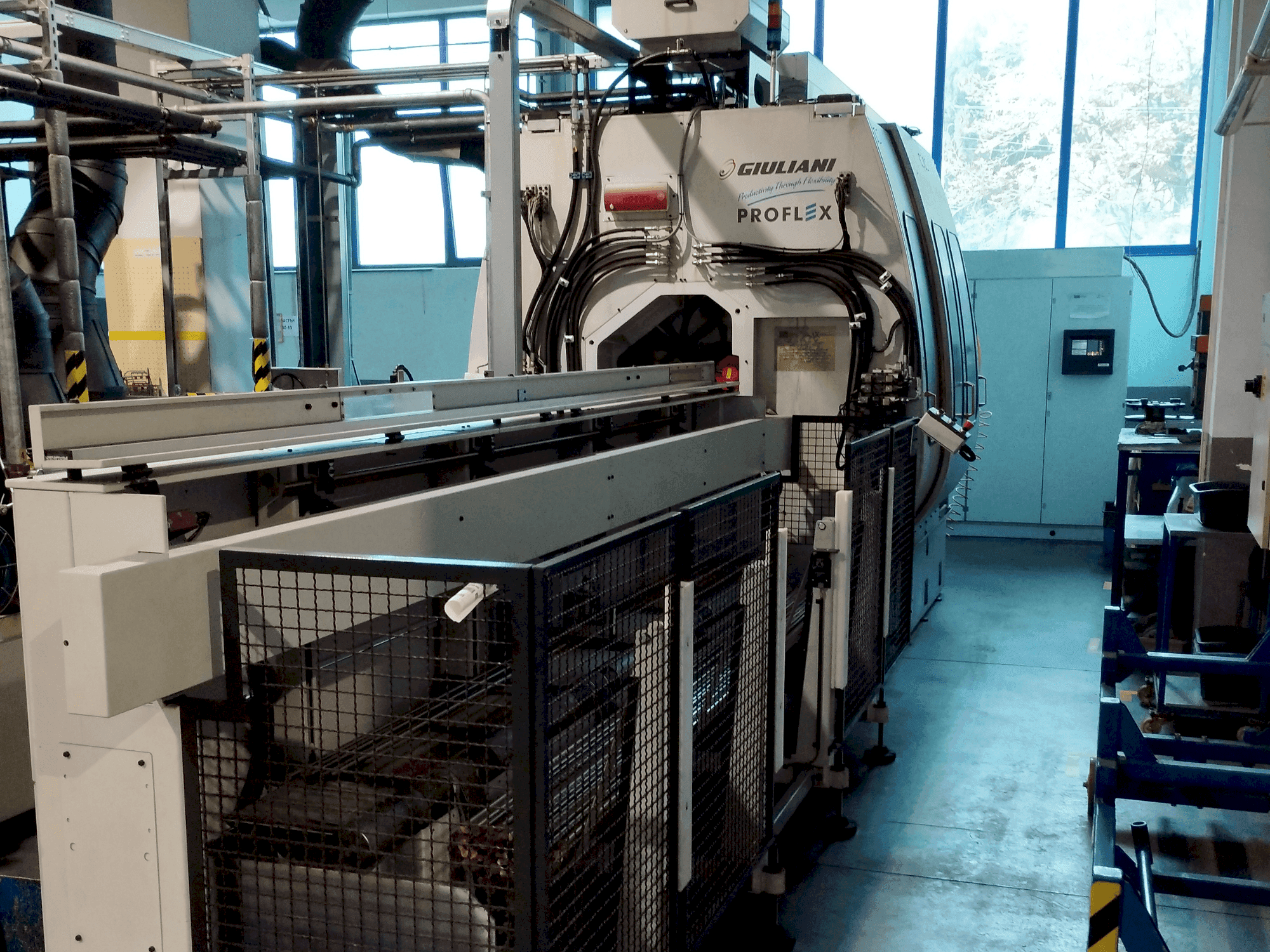 Makine GINDUMAC Proflex 5/7 - Önden görünüm