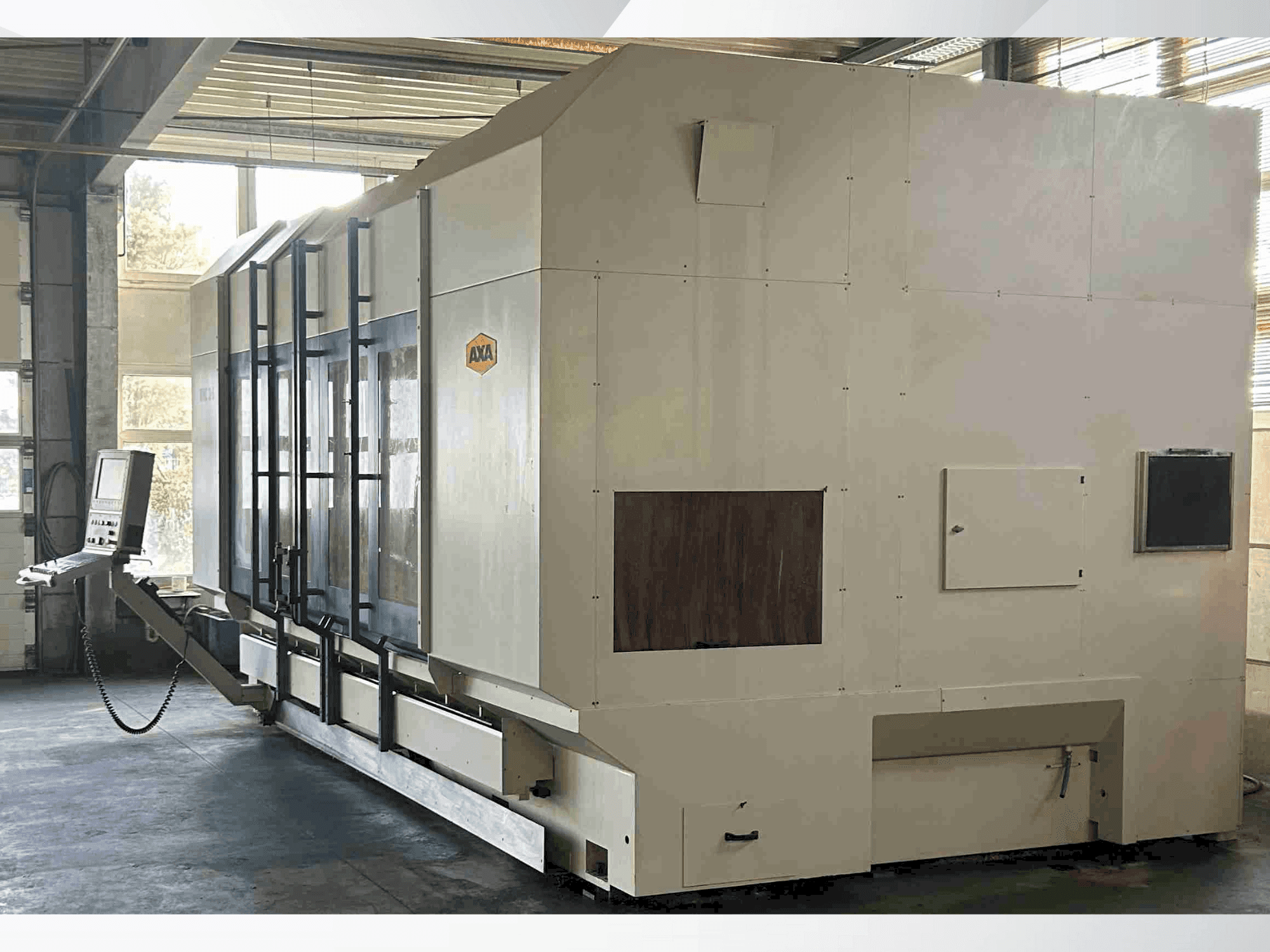 Makine AXA VHC 3-3000 S - Önden görünüm