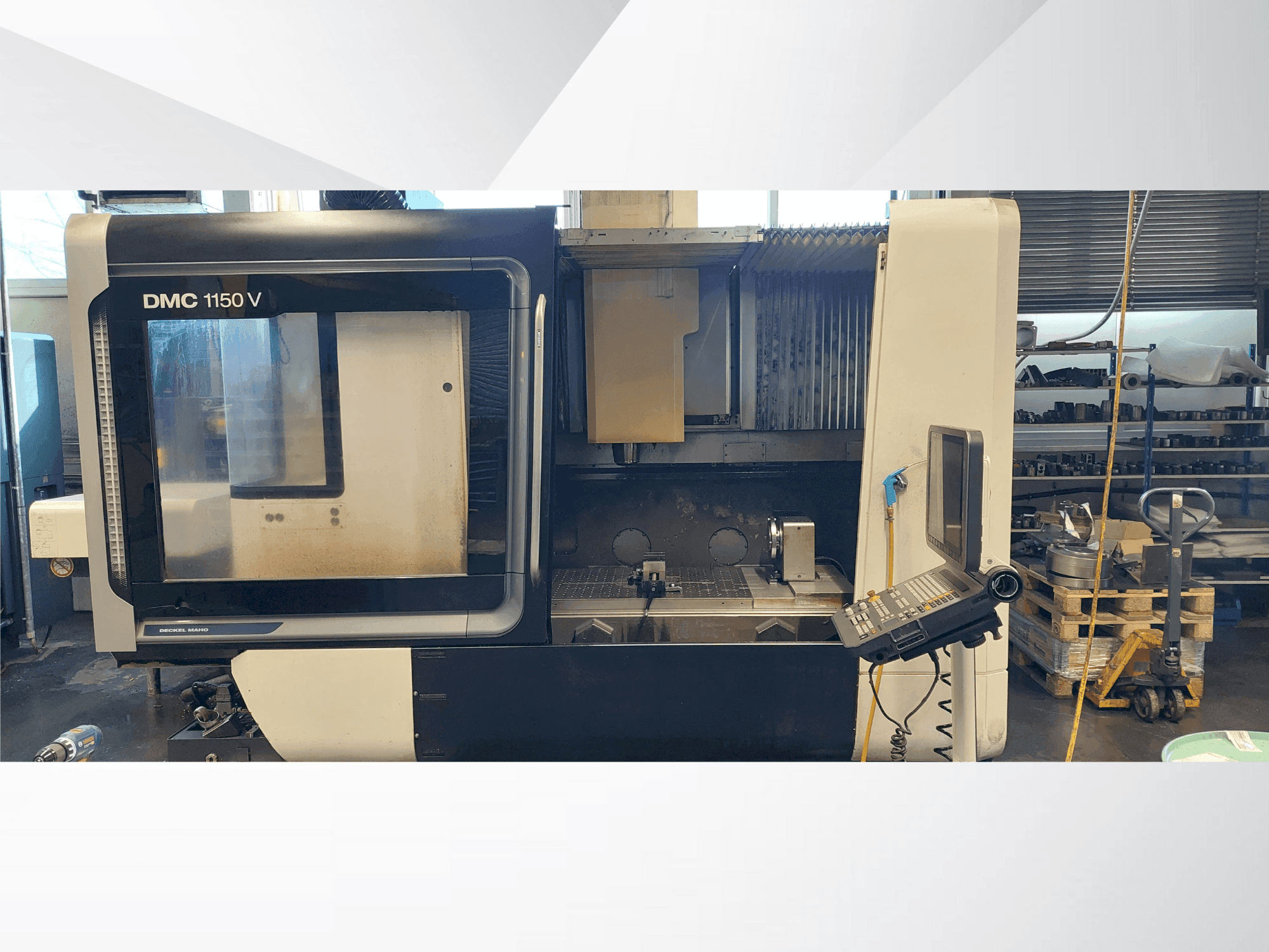 Makine DMG MORI DMC 1150 - Önden görünüm