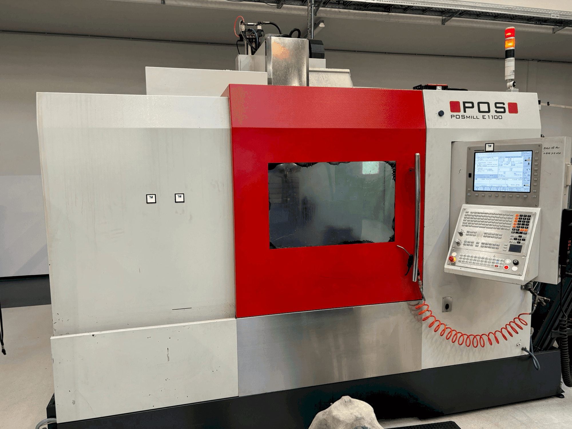 Makine POSmill E 1100 - Önden görünüm