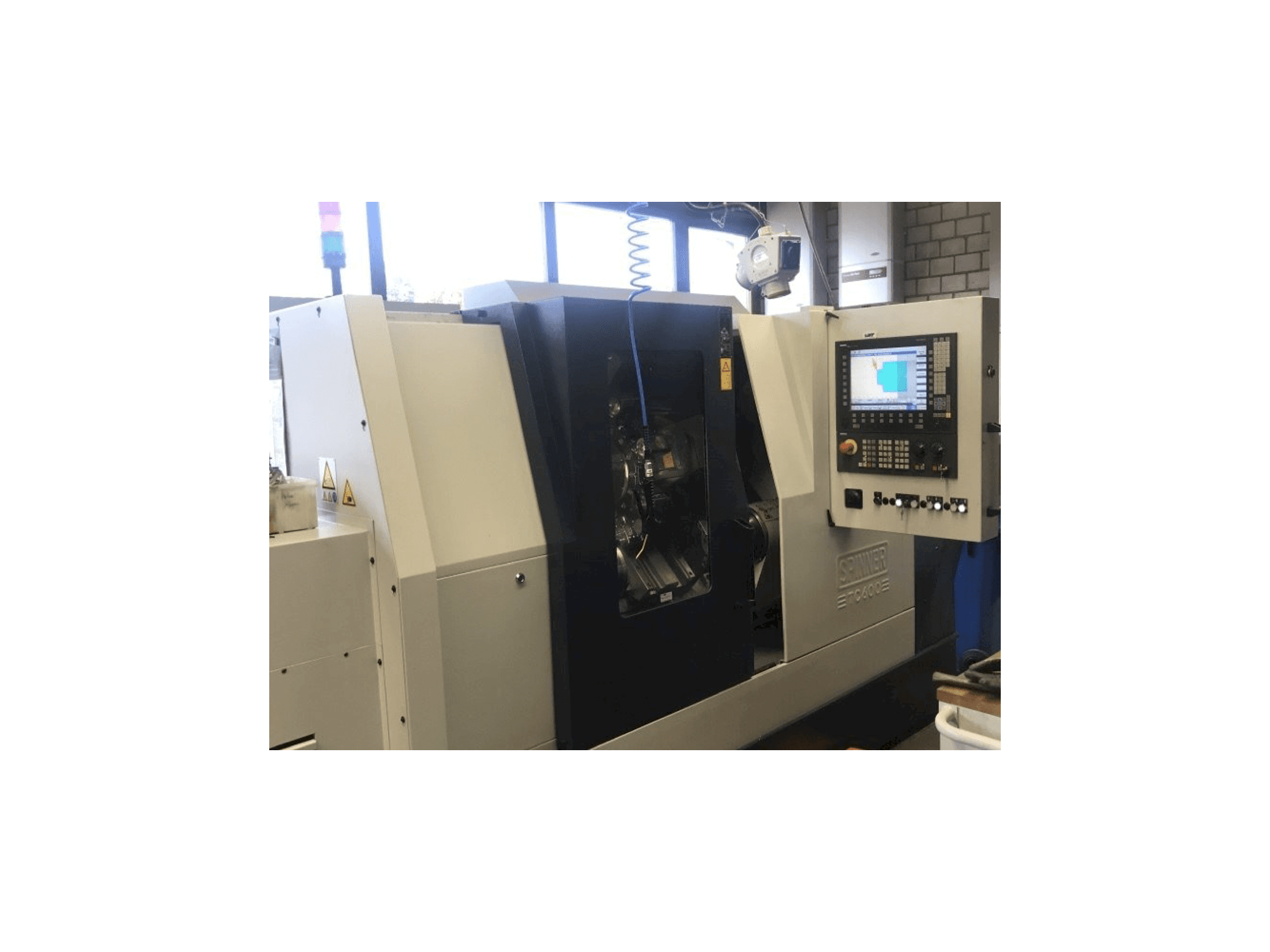 Makine SPINNER TC600-65SMCY - Önden görünüm