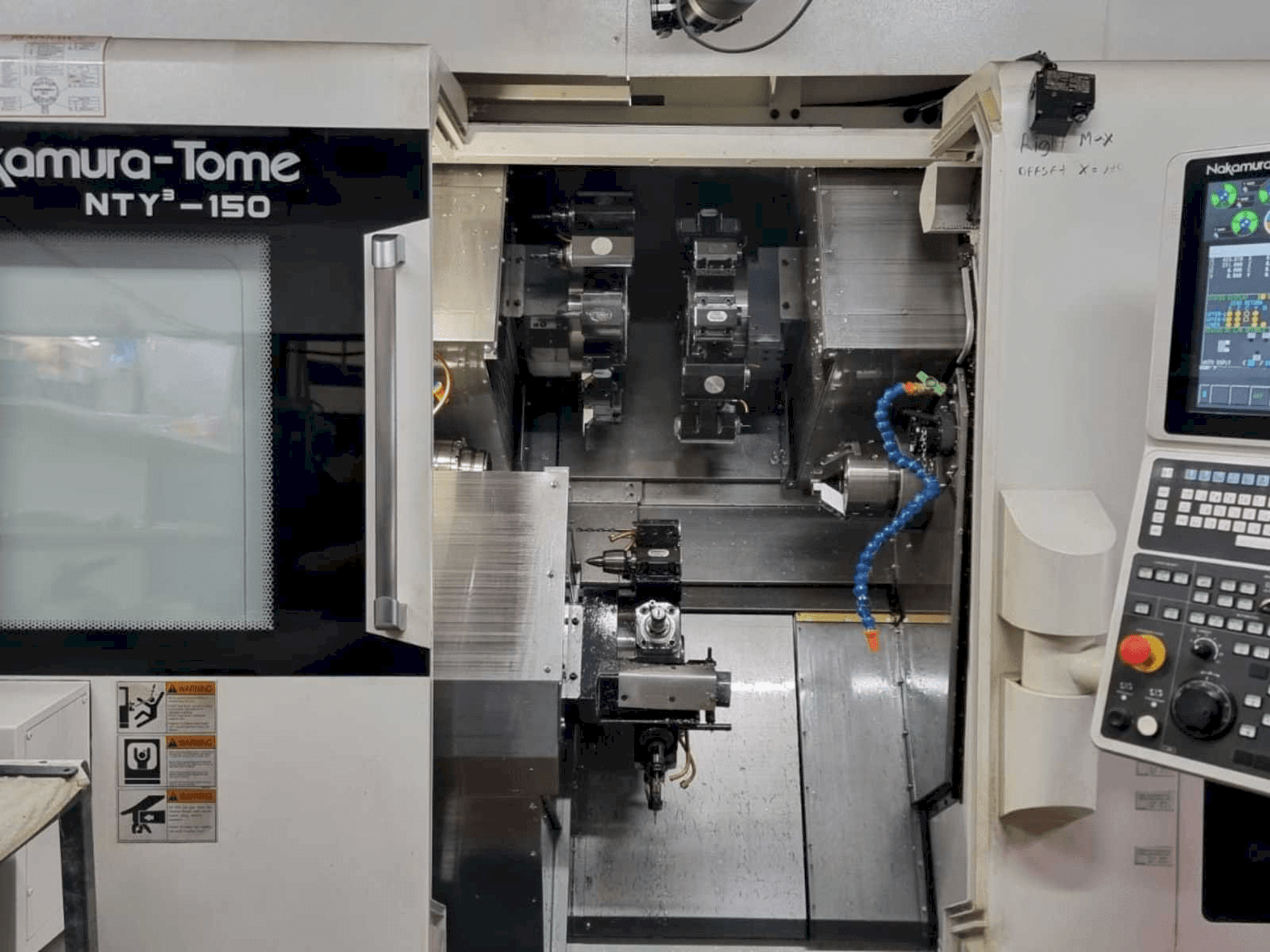 Makine NAKAMURA-TOME NTY3-150 - Önden görünüm