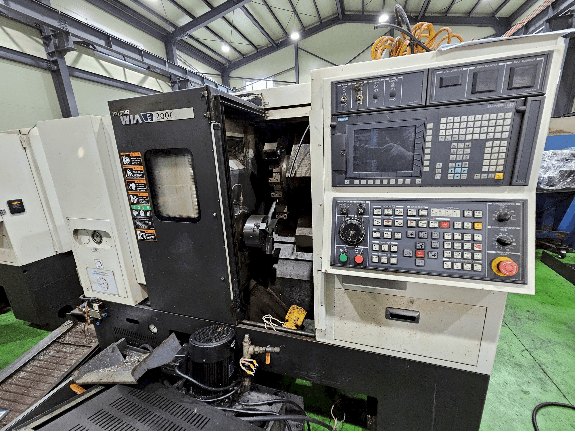 Makine Hyundai Wia E200C - Önden görünüm