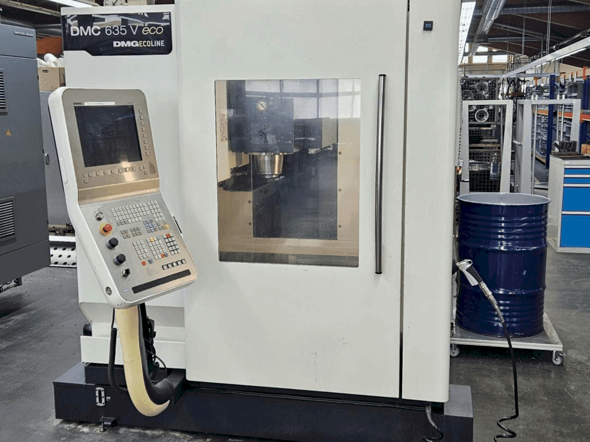 Makine DMG DECKEL MAHO DMC 635V eco - Önden görünüm