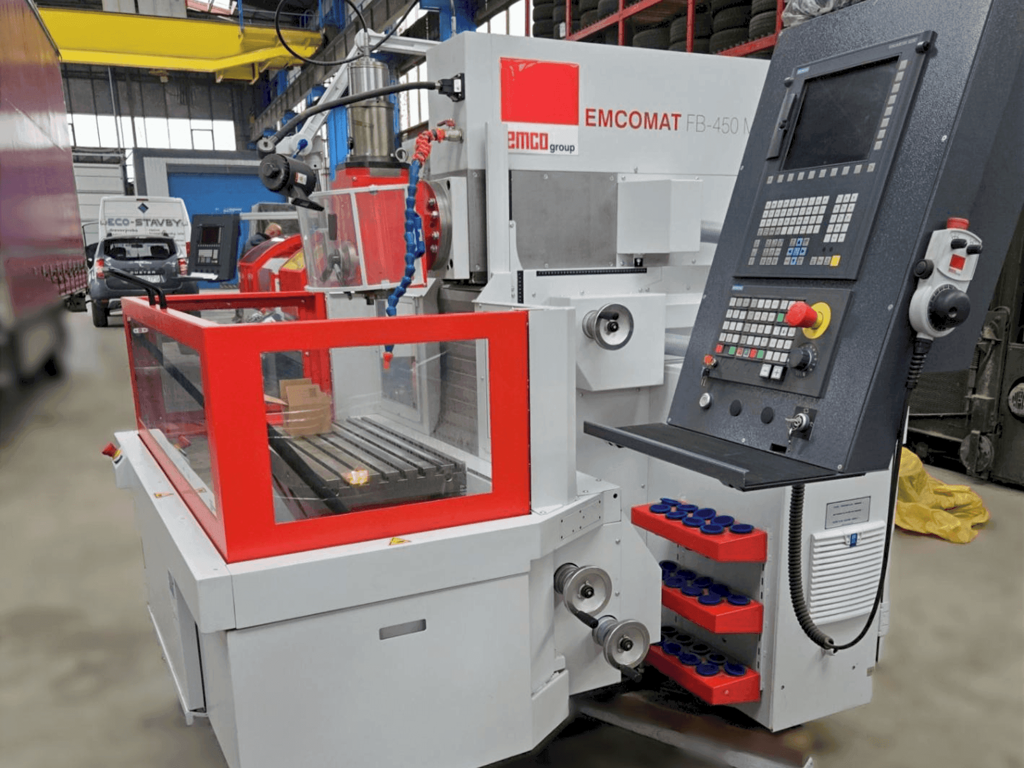 Makine EMCO Emcomat FB-450 MC - Önden görünüm