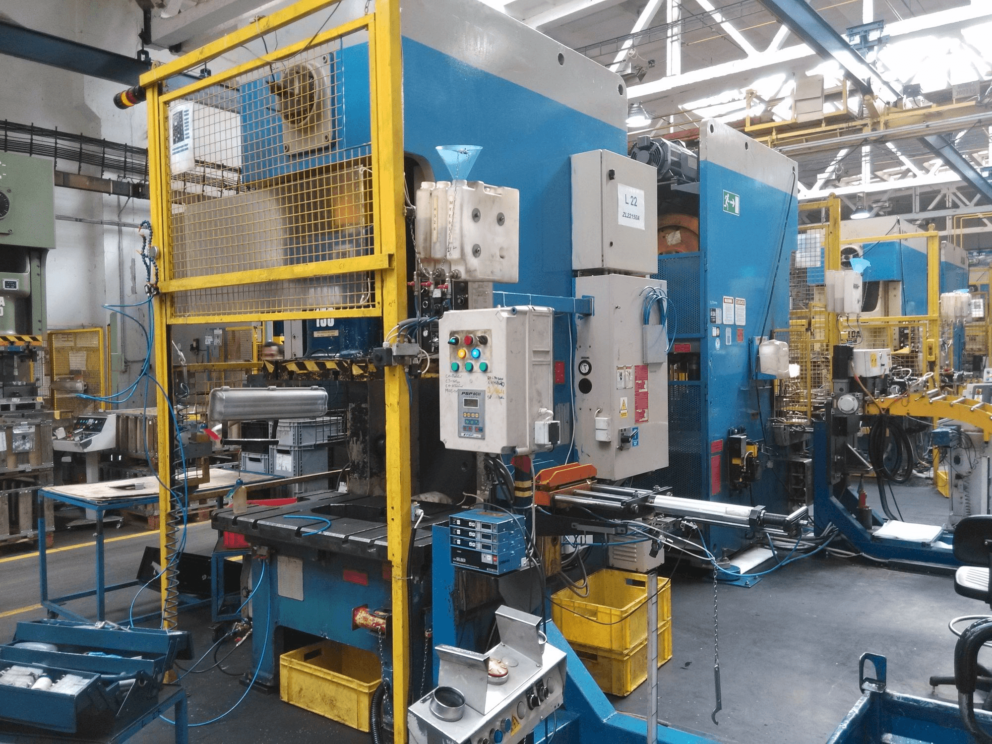 Makine AIDA NC 1-150 - Önden görünüm