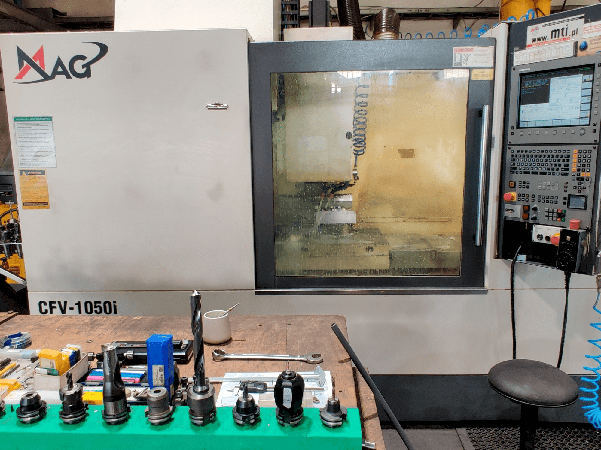 Makine MAG CFV 1050 - Önden görünüm