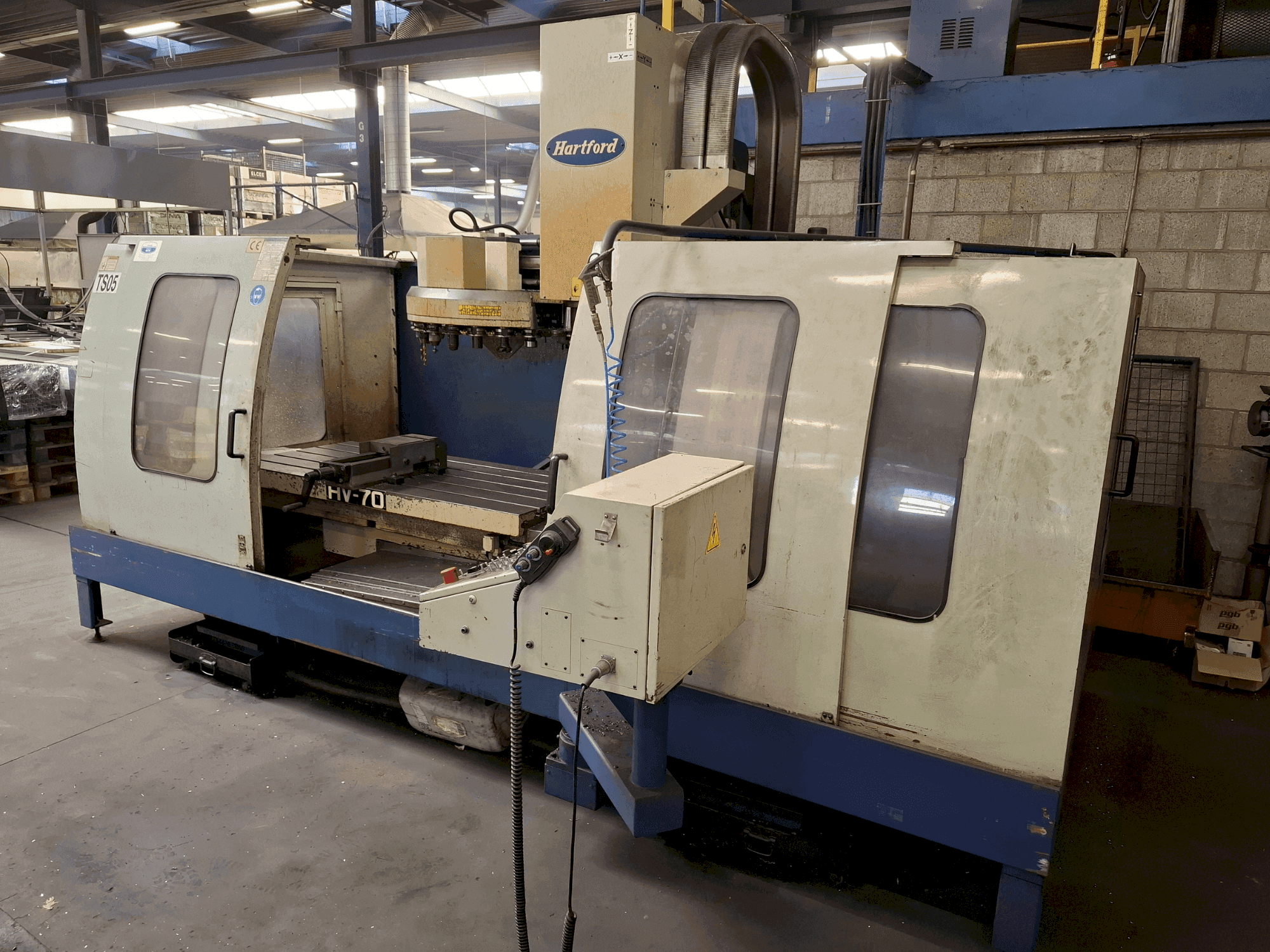 Makine HARTFORD HV-70S - Önden görünüm