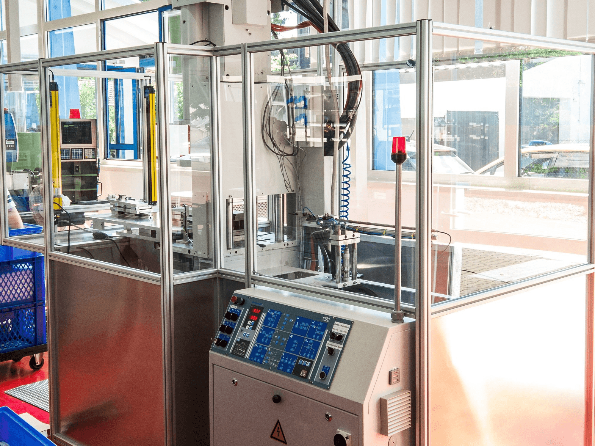 Makine Battenfeld PLUS 250V50 - Önden görünüm