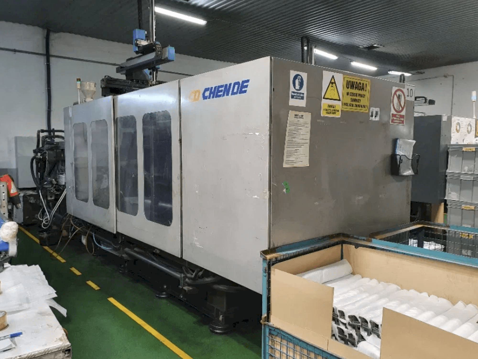 Makine CHENDE CJ480M3V - Önden görünüm