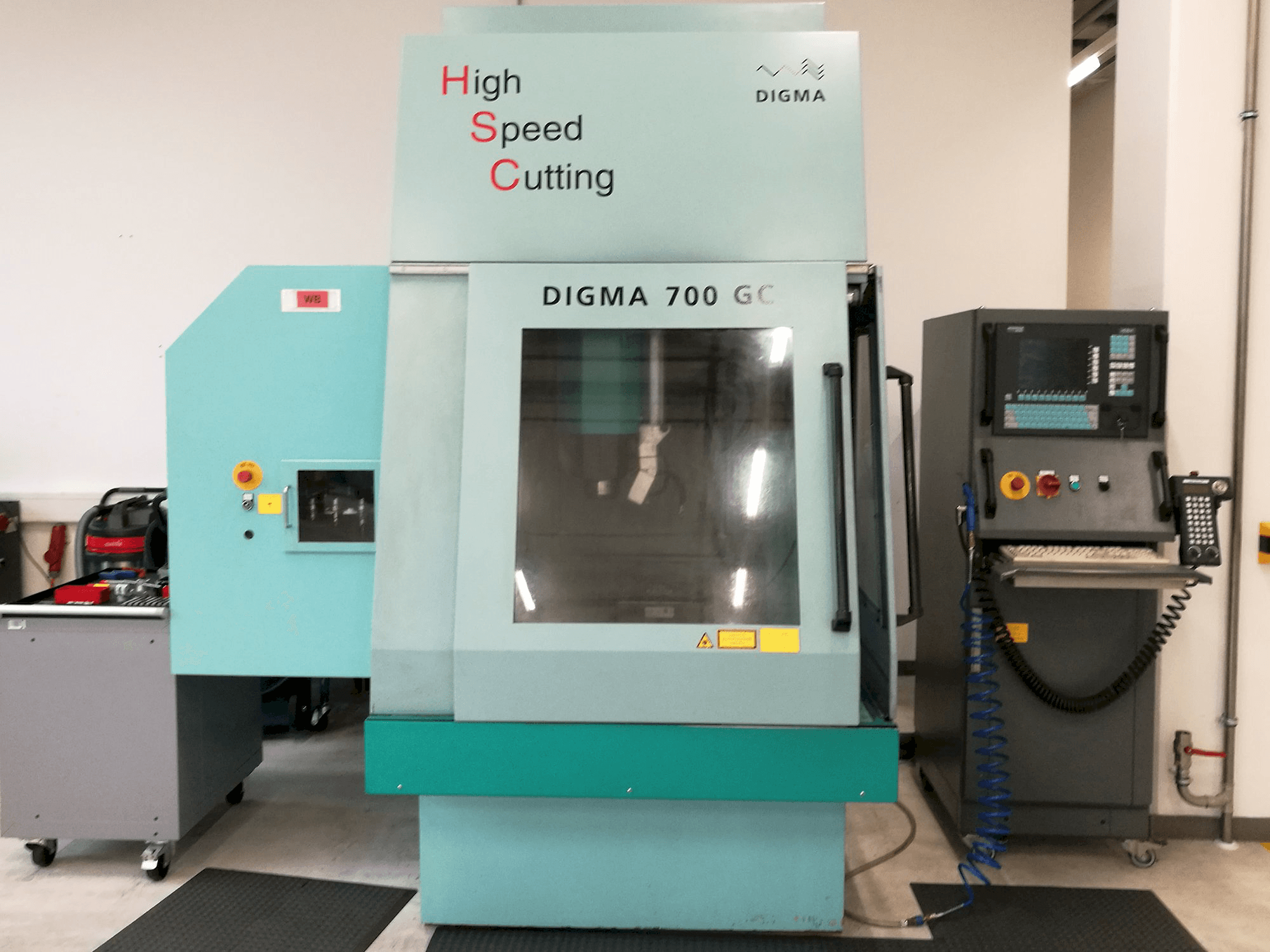 Makine DIGMA - Önden görünüm 700 GC