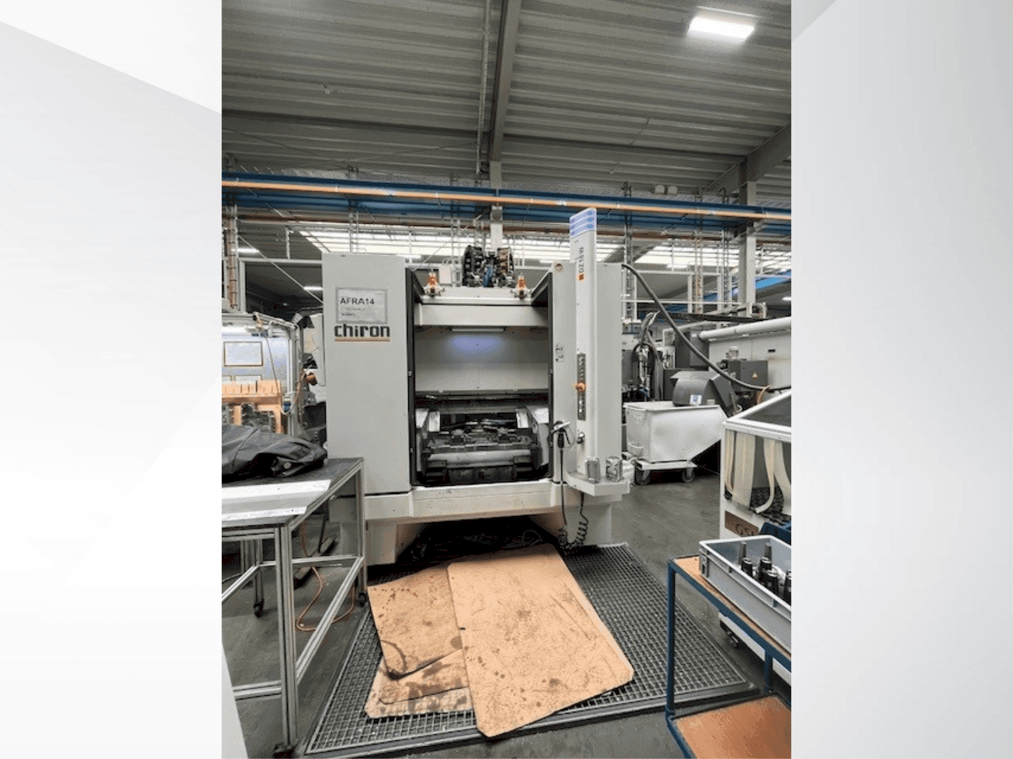 Makine CHIRON DZ 18 W - Önden görünüm