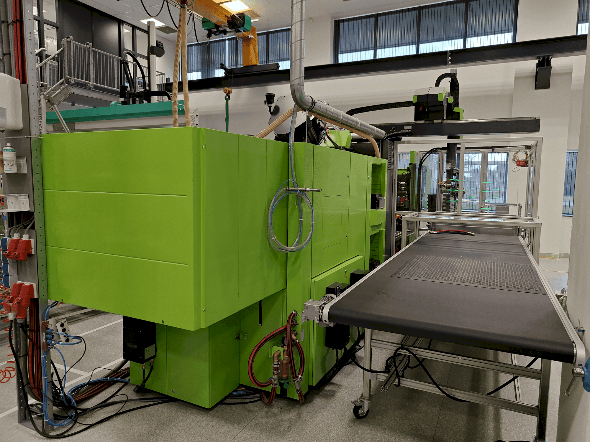 Makine Engel e-victory 740H/50W/220 combi + Viper 20 - Önden görünüm