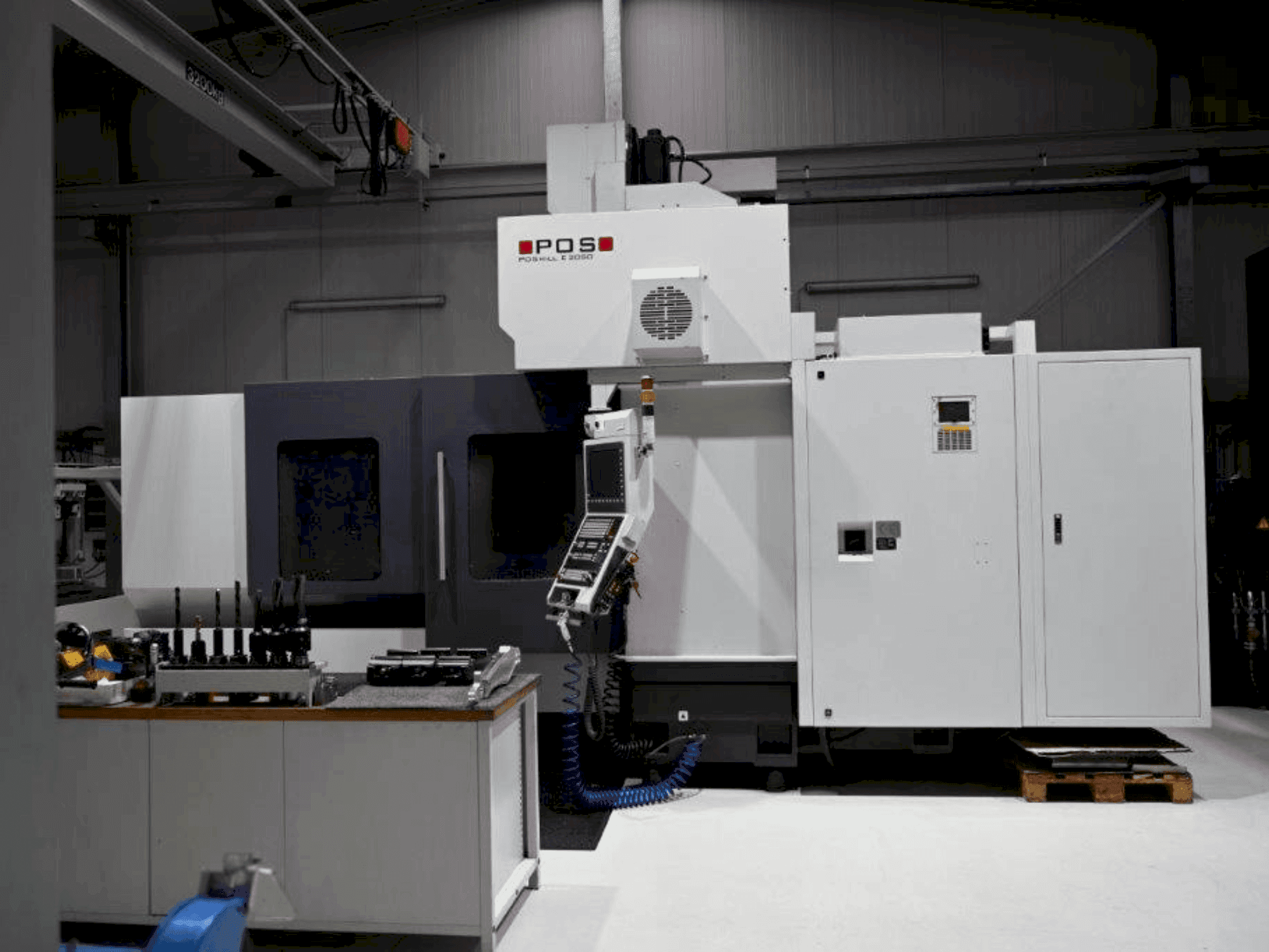 Makine POSmill E 2050 L HSCI - Önden görünüm