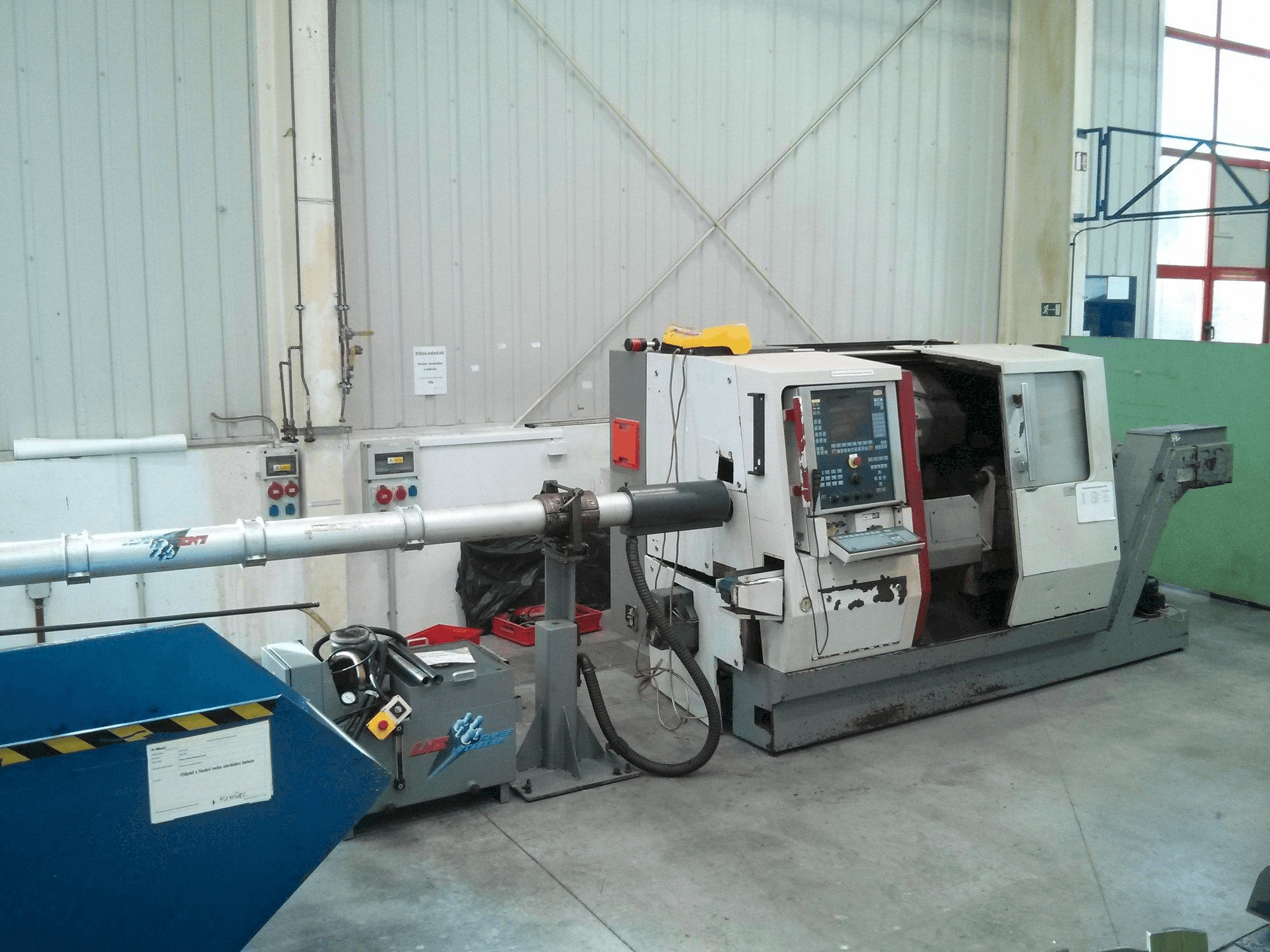 Makine TRAUB TNA 300 - Önden görünüm