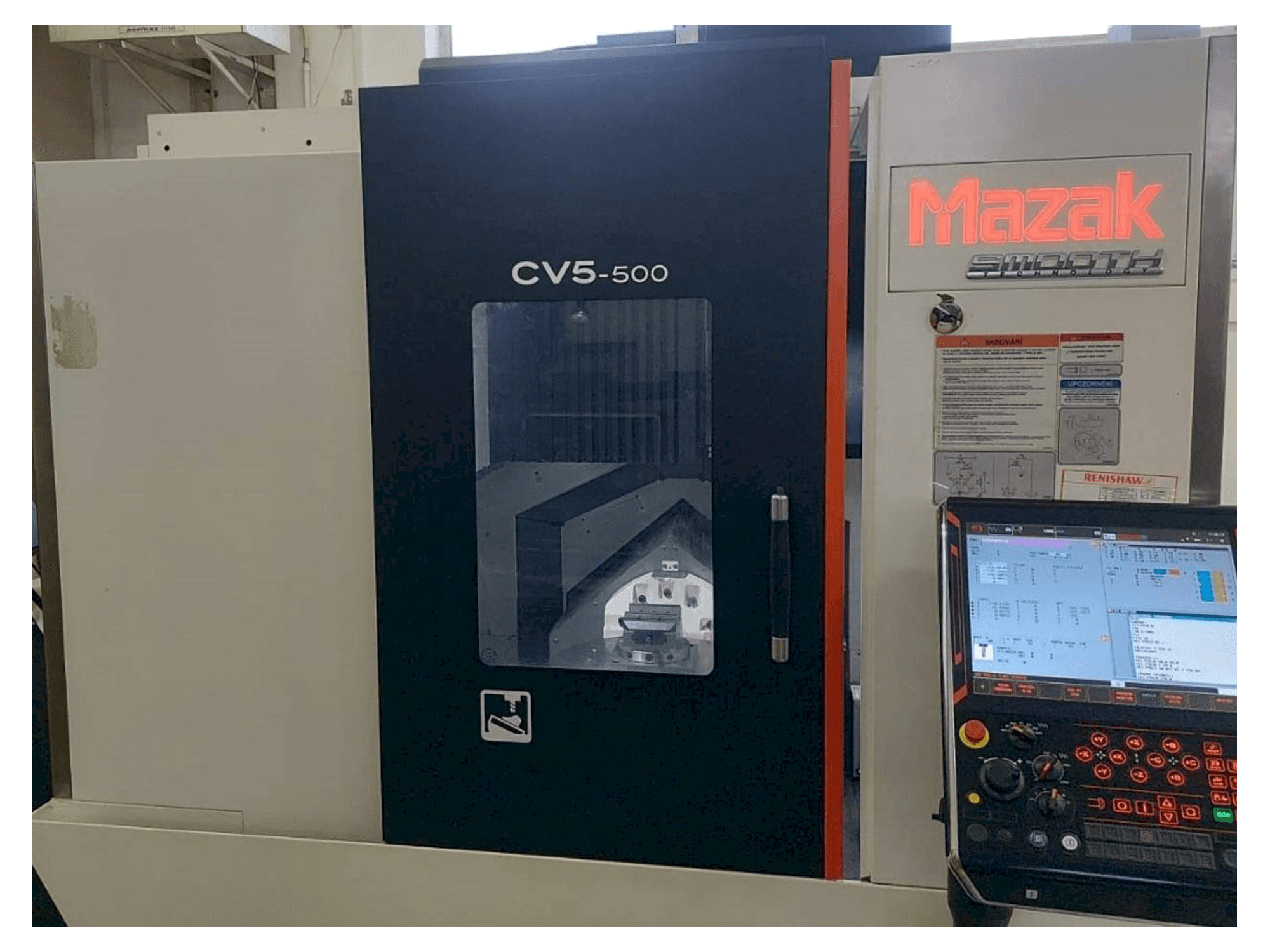 Makine Mazak CV5-500 - Önden görünüm