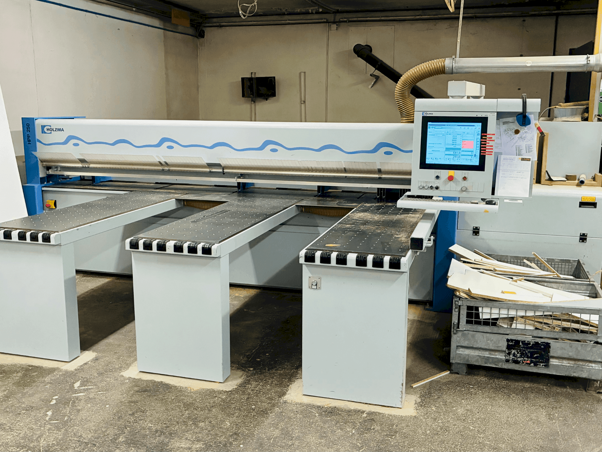 Makine HOLZMA HPP 250/38/38 - Önden görünüm