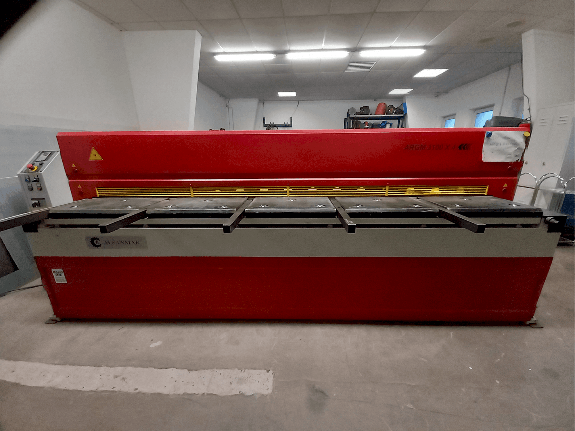 Makine AYSANMAK ARGM 3100 x 4 - Önden görünüm