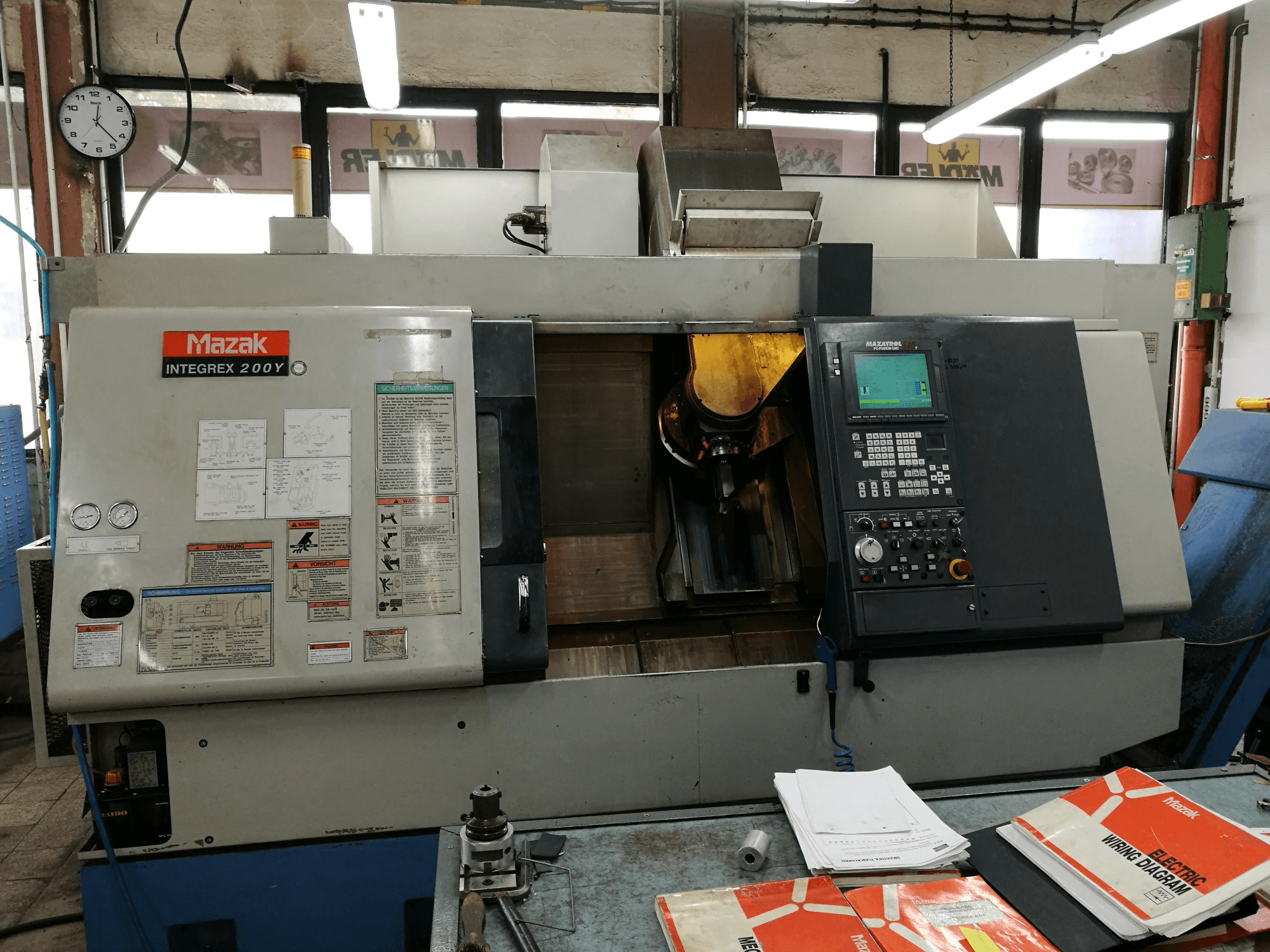 Makine Mazak - Önden görünüm INTEGREX 200Y