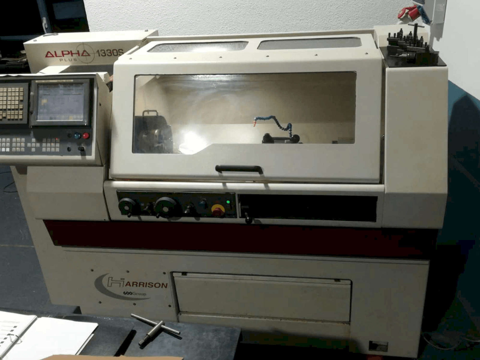Makine Harrison Alpha 1330S Plus - Önden görünüm