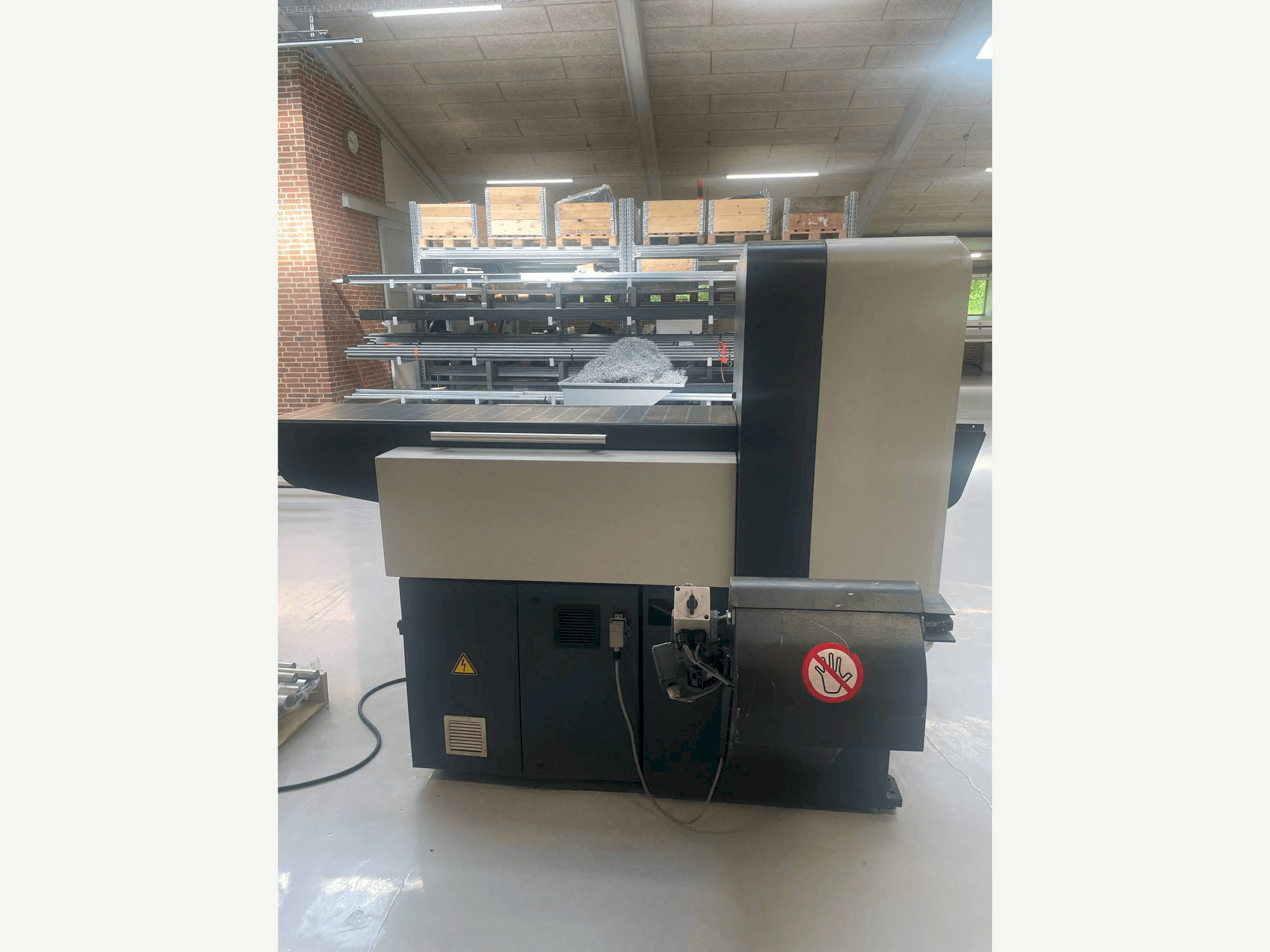 Makine KASTO Verto A2 - Önden görünüm