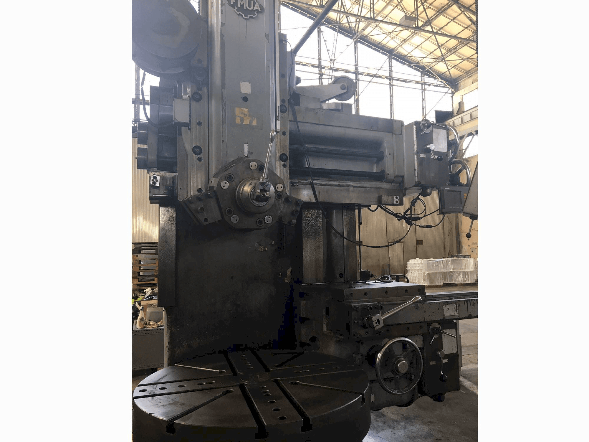 Makine Titan SC 1250 - Önden görünüm