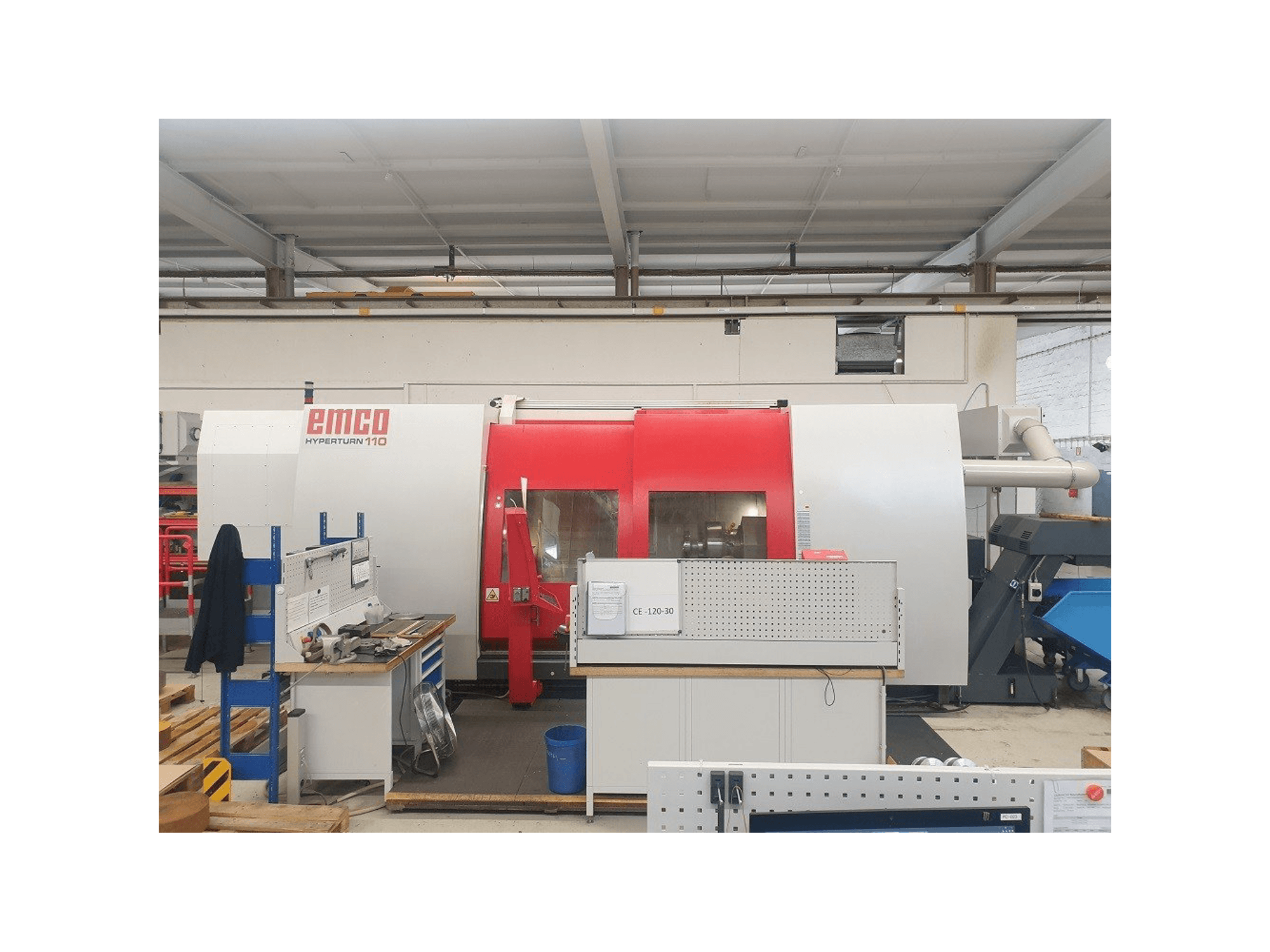 Makine EMCO Hyperturn 110 - Önden görünüm