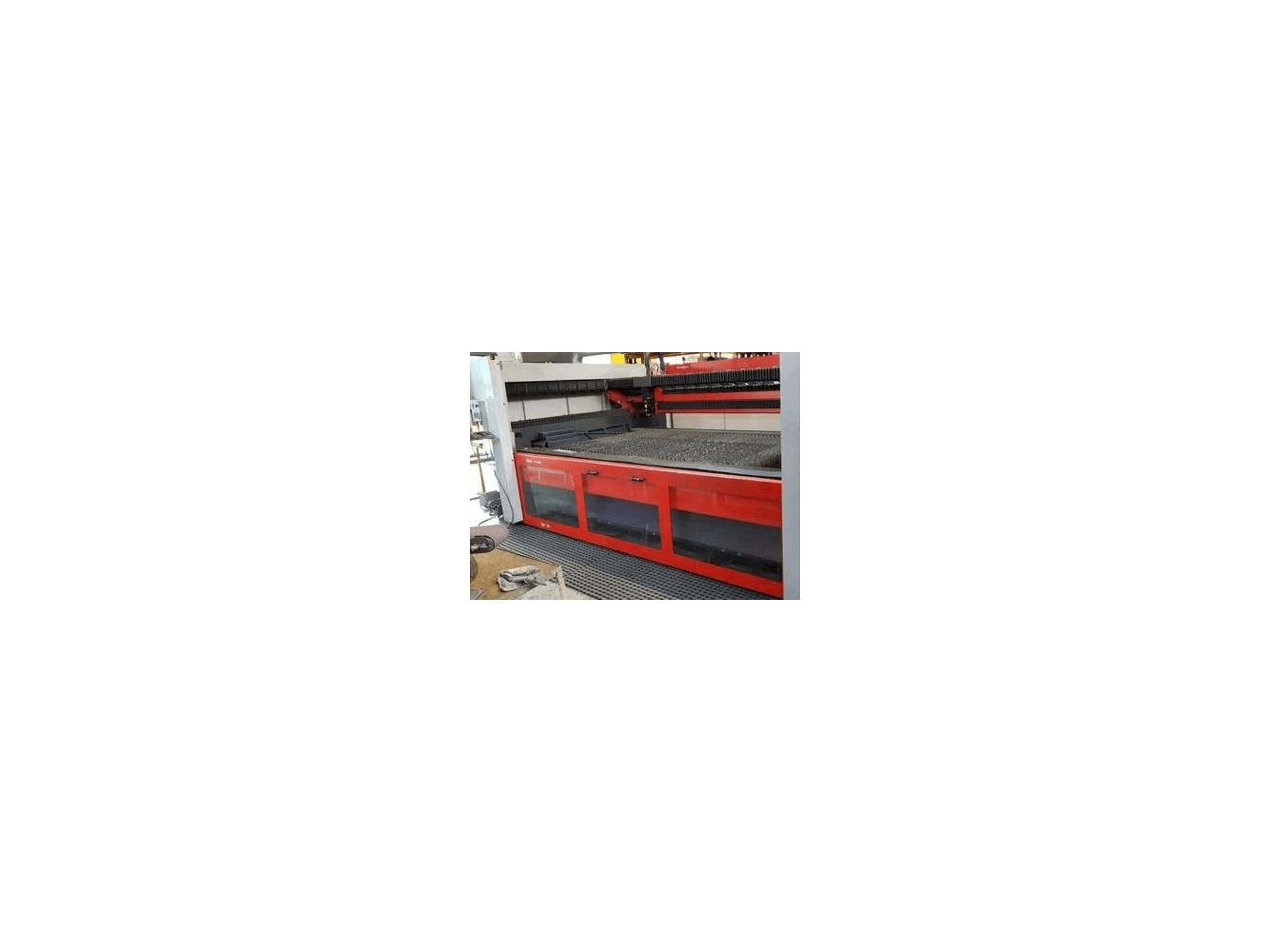 Makine Bystronic Bystar II 3015 - Önden görünüm