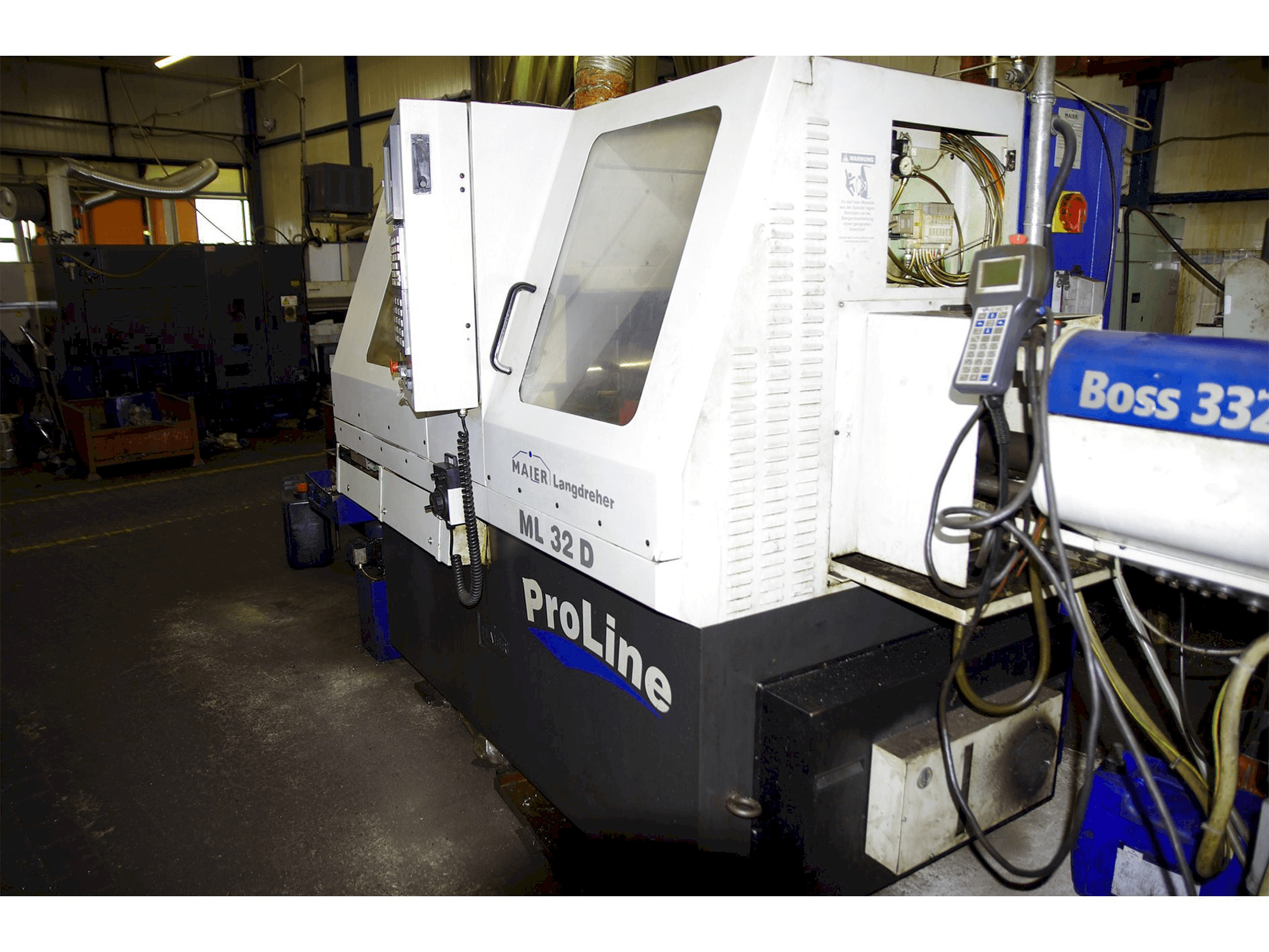 Makine Maier ML32D - Önden görünüm