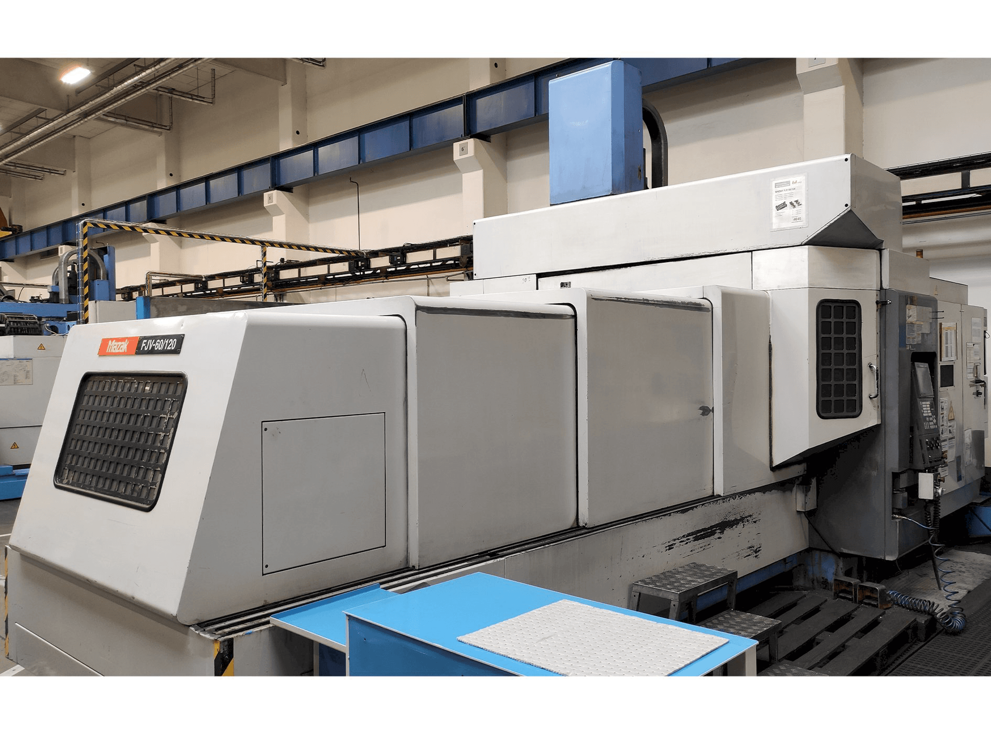 Makine Mazak FJV 60/120 - Önden görünüm