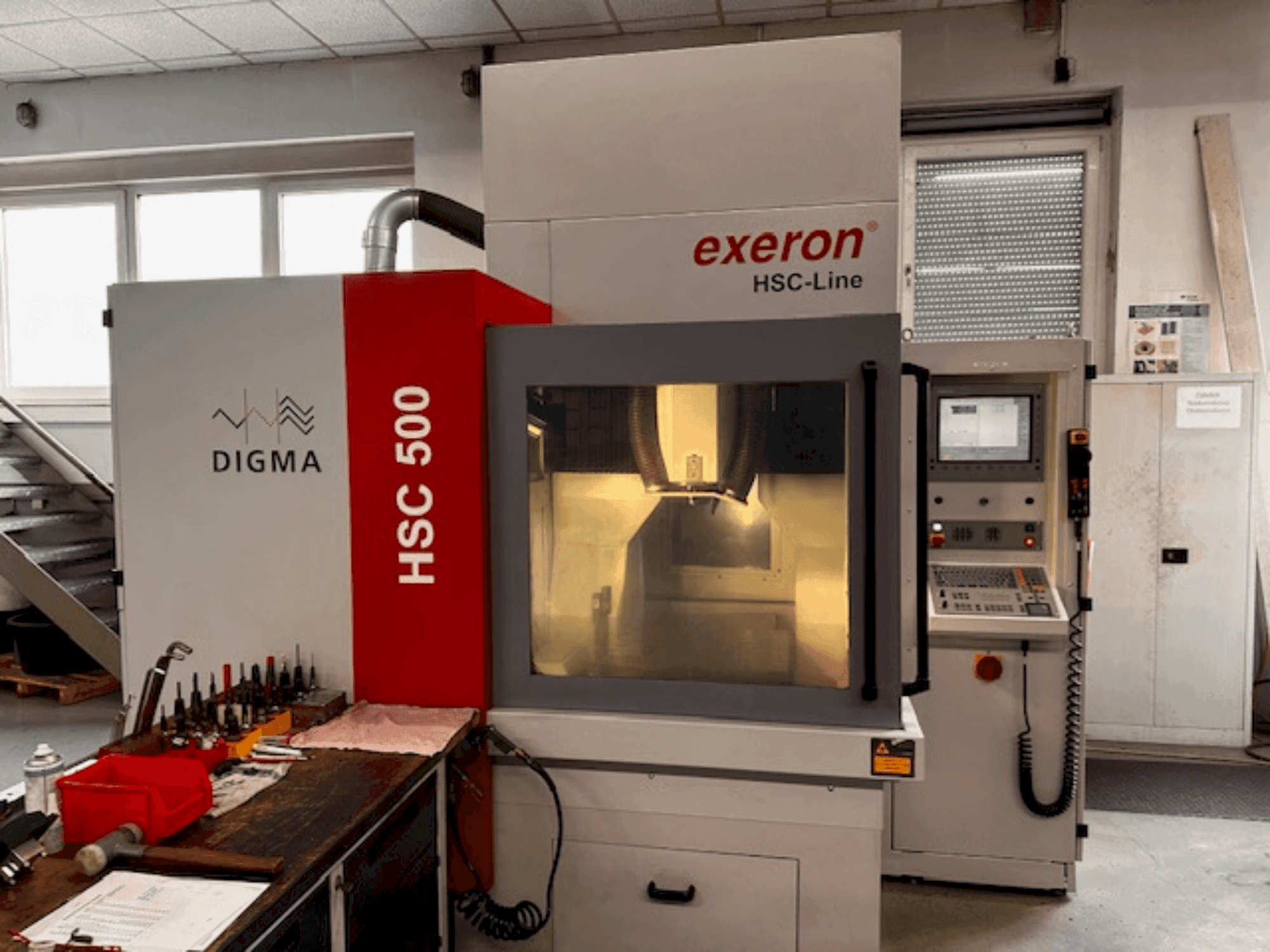 Makine Exeron HSC-Line 500 - Önden görünüm