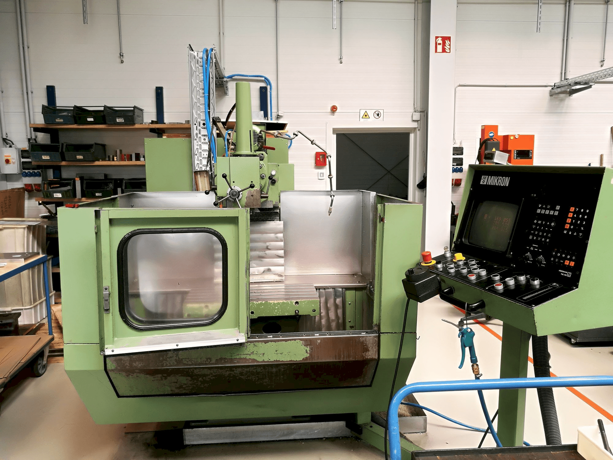 Makine MIKRON WF 21 C - Önden görünüm