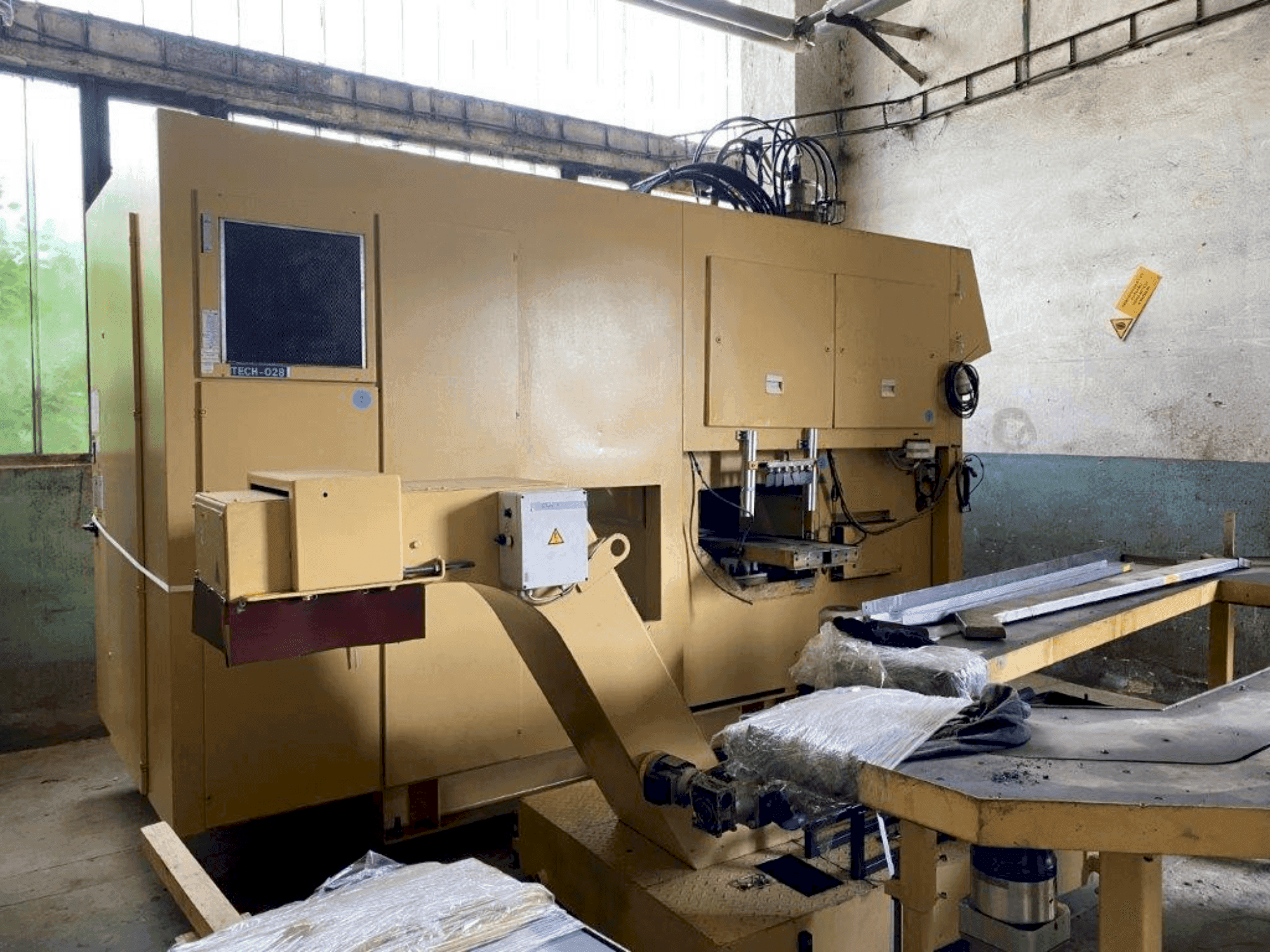 Makine EMAG VSC 400 - Önden görünüm