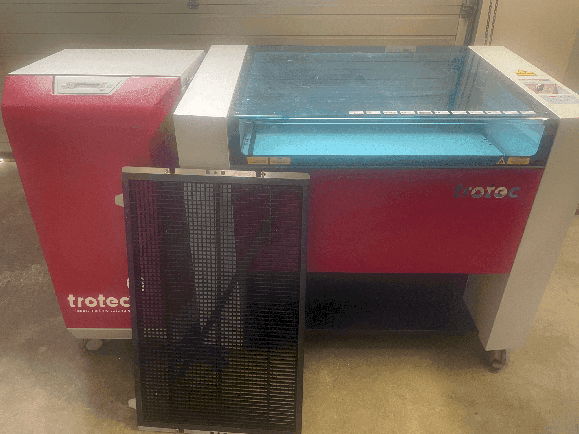 Makine Trotec Laser Speedy 360 - Önden görünüm