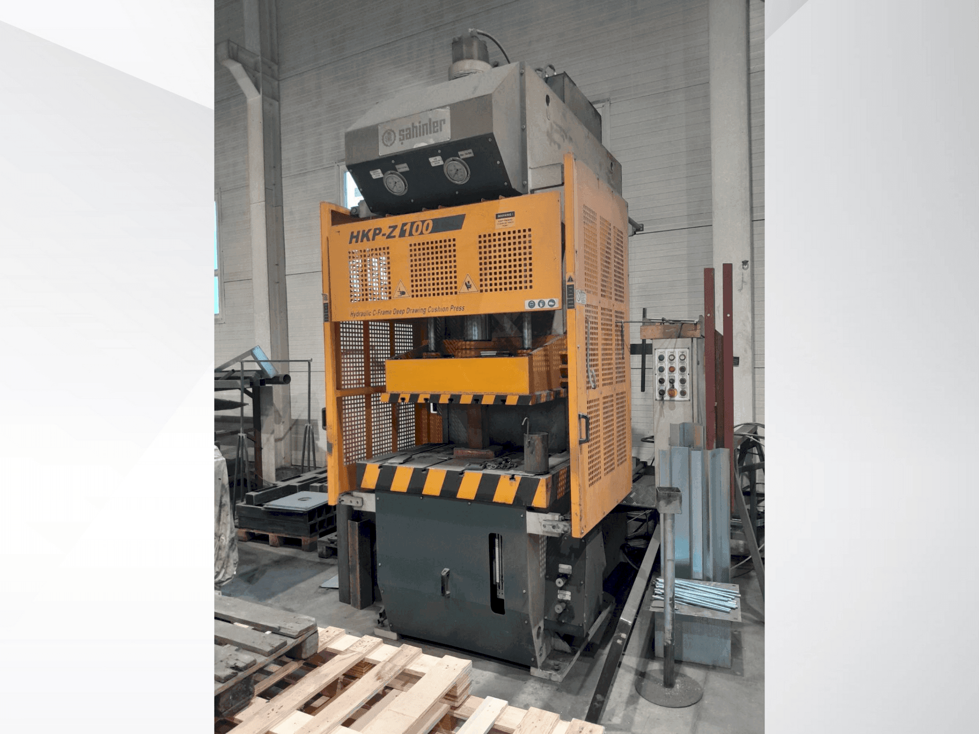 Makine Sahinler HKP-Z 100 - Önden görünüm