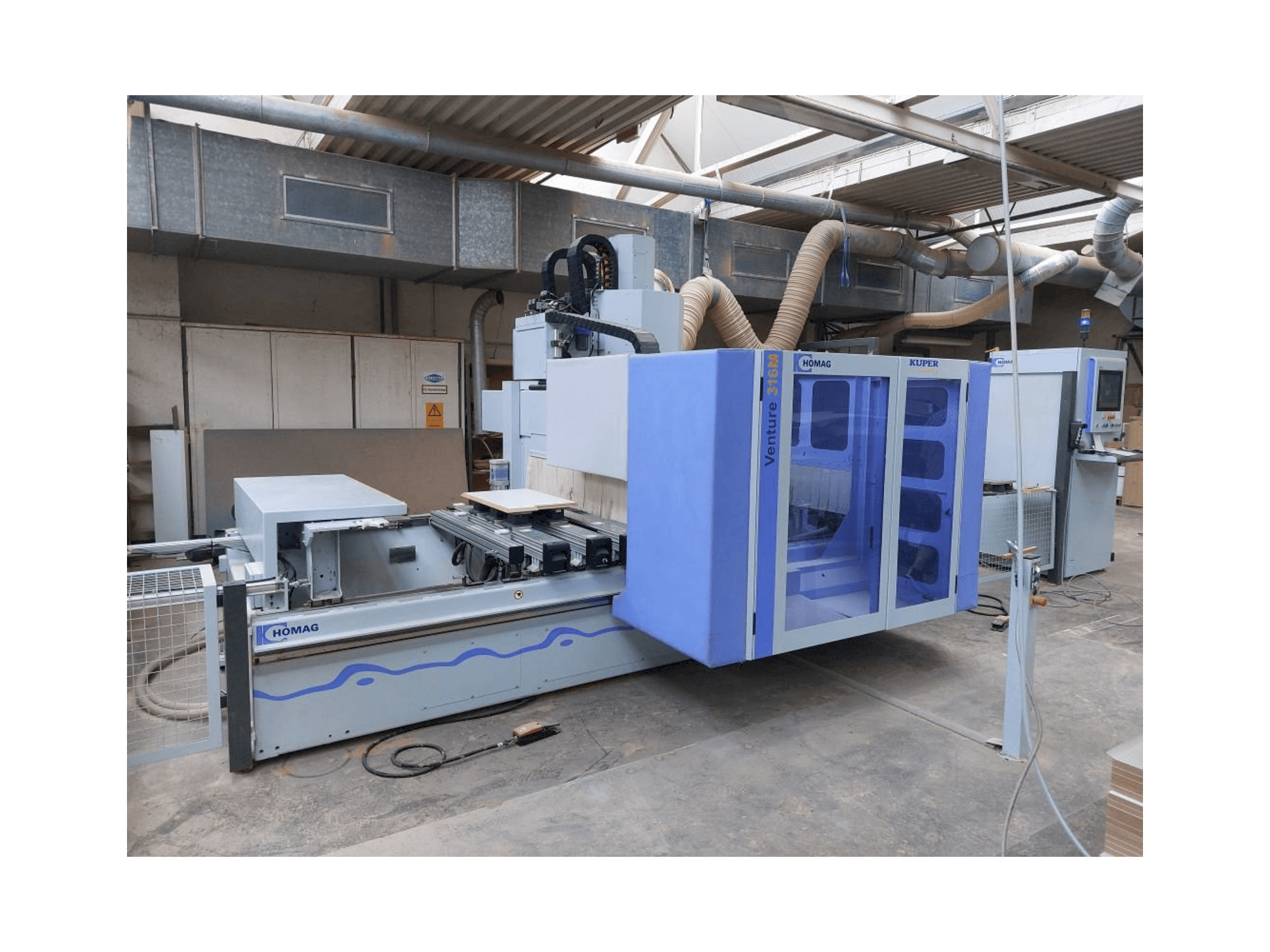 Makine HOMAG BMG 311 VENTURE 316M - Önden görünüm