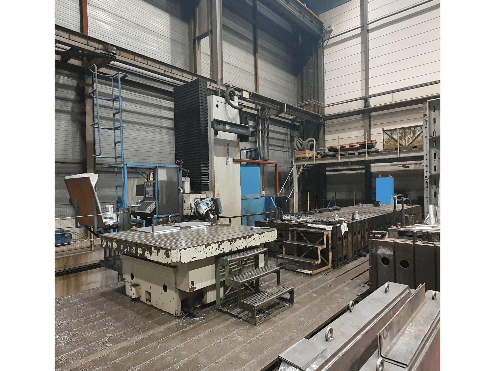 Makine Zayer 30-KCU-12000 - Önden görünüm